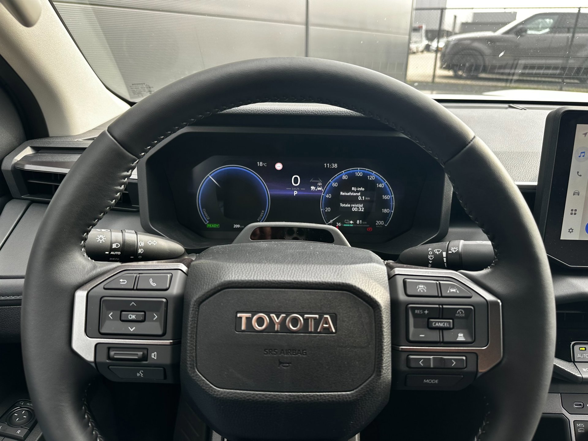 Toyota HiLux Professional Dubbele Cabine BEV Electric (2026), foto 15