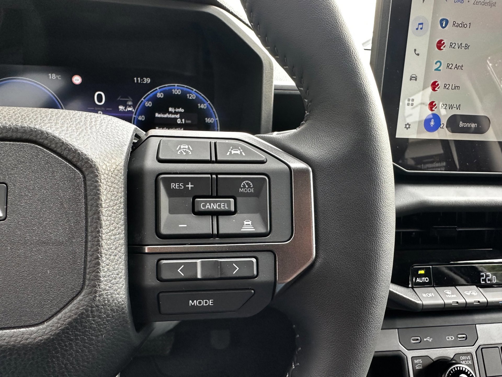 Toyota HiLux Professional Dubbele Cabine BEV Electric (2026), foto 17