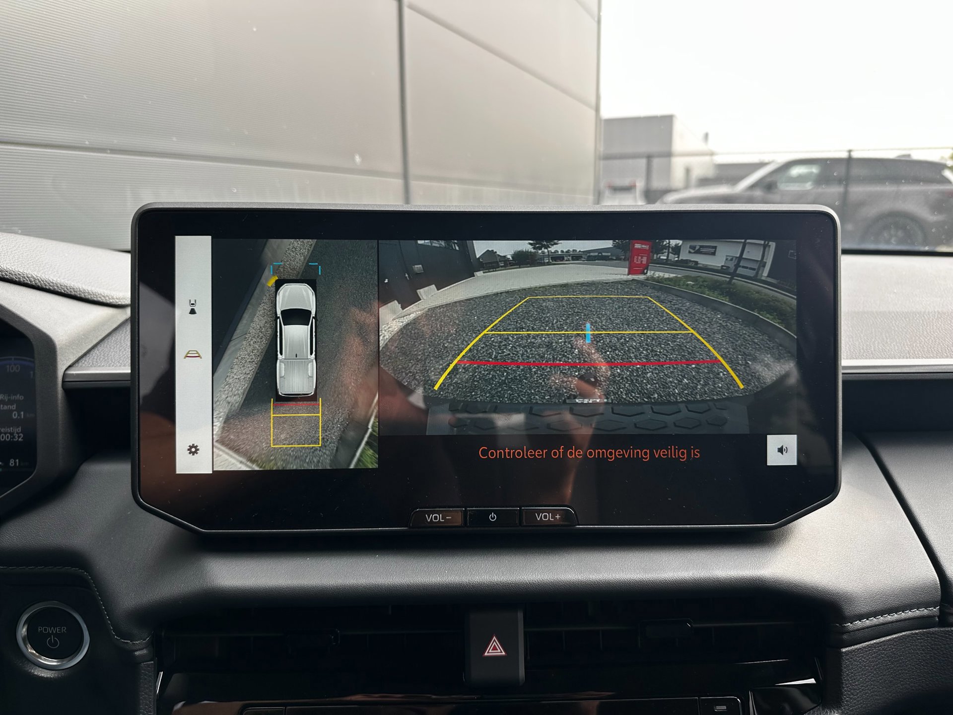 Toyota HiLux Professional Dubbele Cabine BEV Electric (2026), foto 20