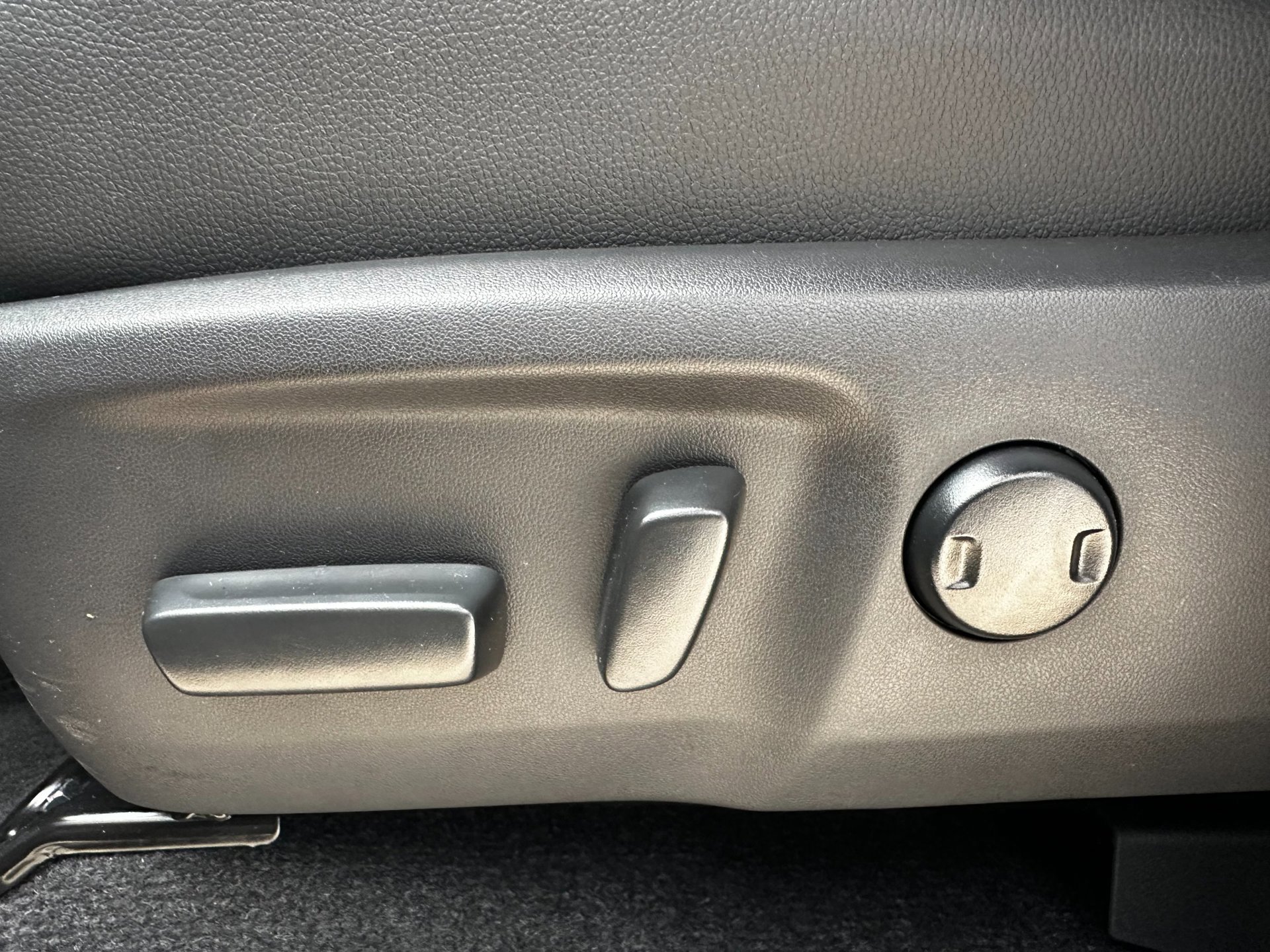 Toyota HiLux Professional Dubbele Cabine BEV Electric (2026), foto 25