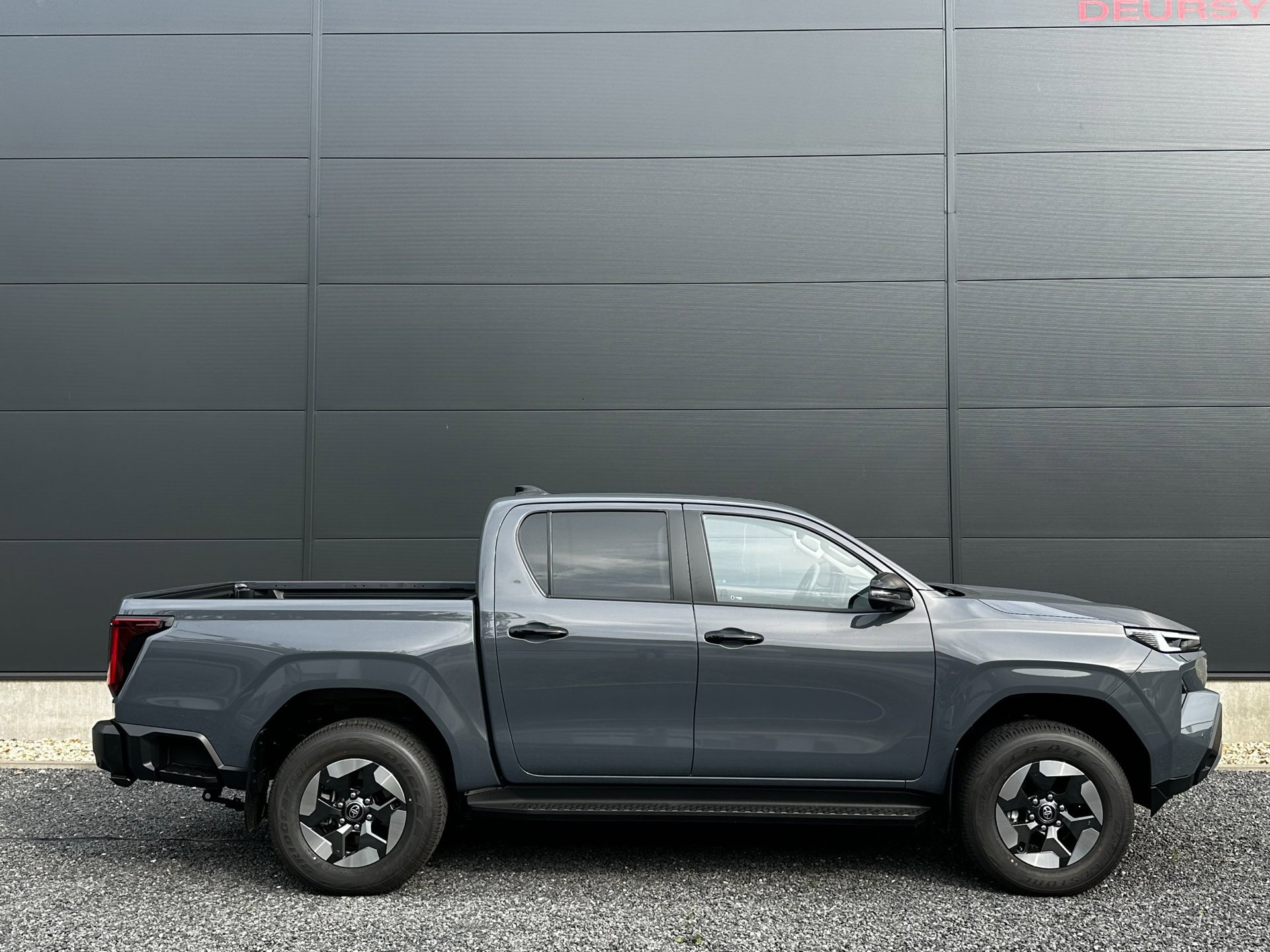 Toyota HiLux Professional Dubbele Cabine BEV Electric (2026), foto 8