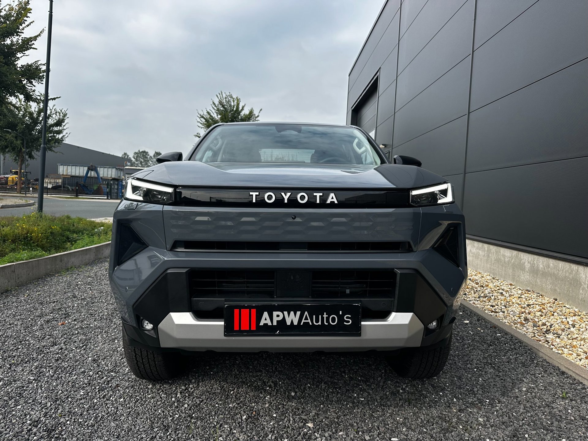 Toyota HiLux Professional Dubbele Cabine BEV Electric (2026), foto 10