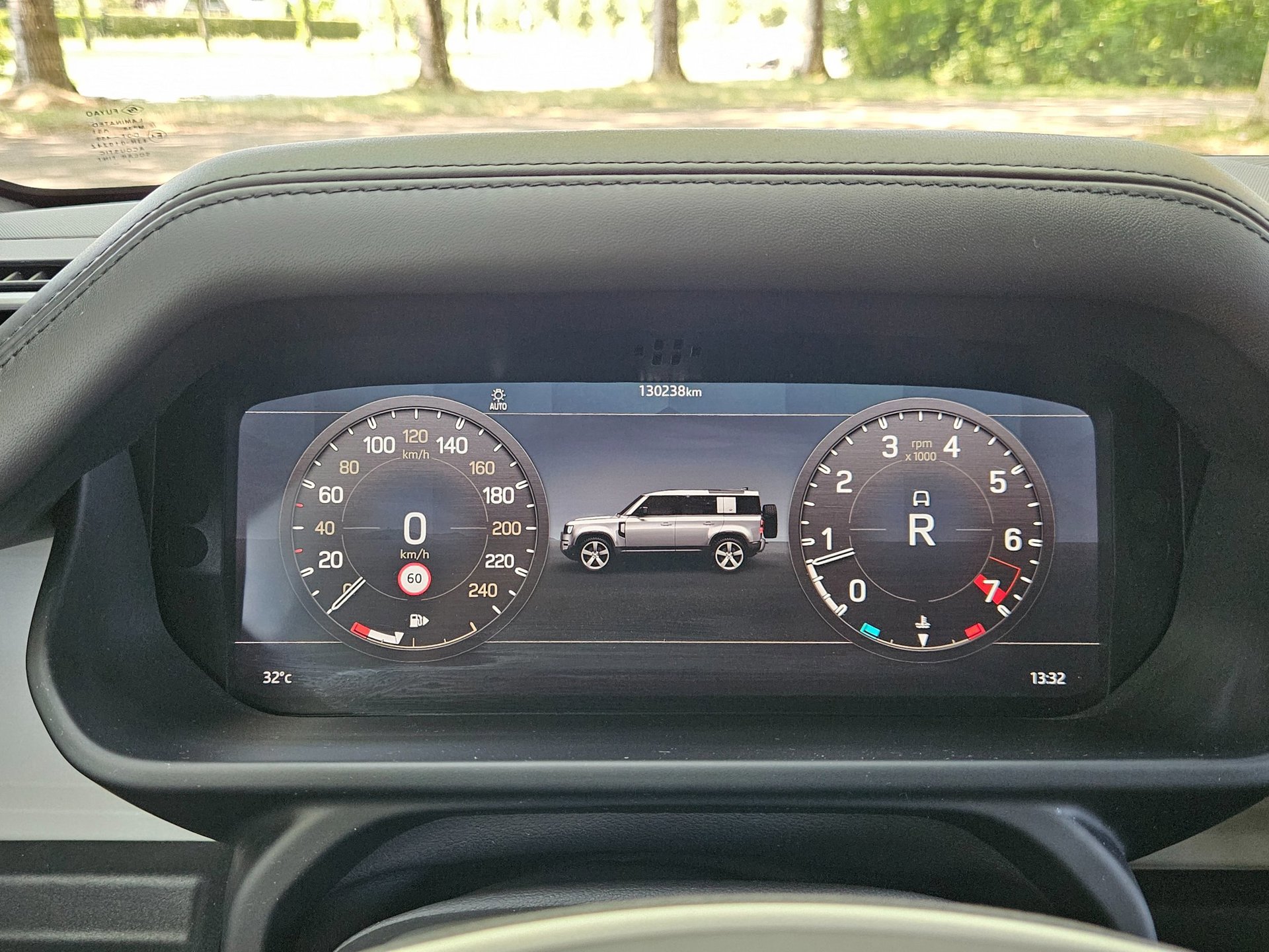Land Rover Defender 110 3.0 P400 HSE (2020), foto 14