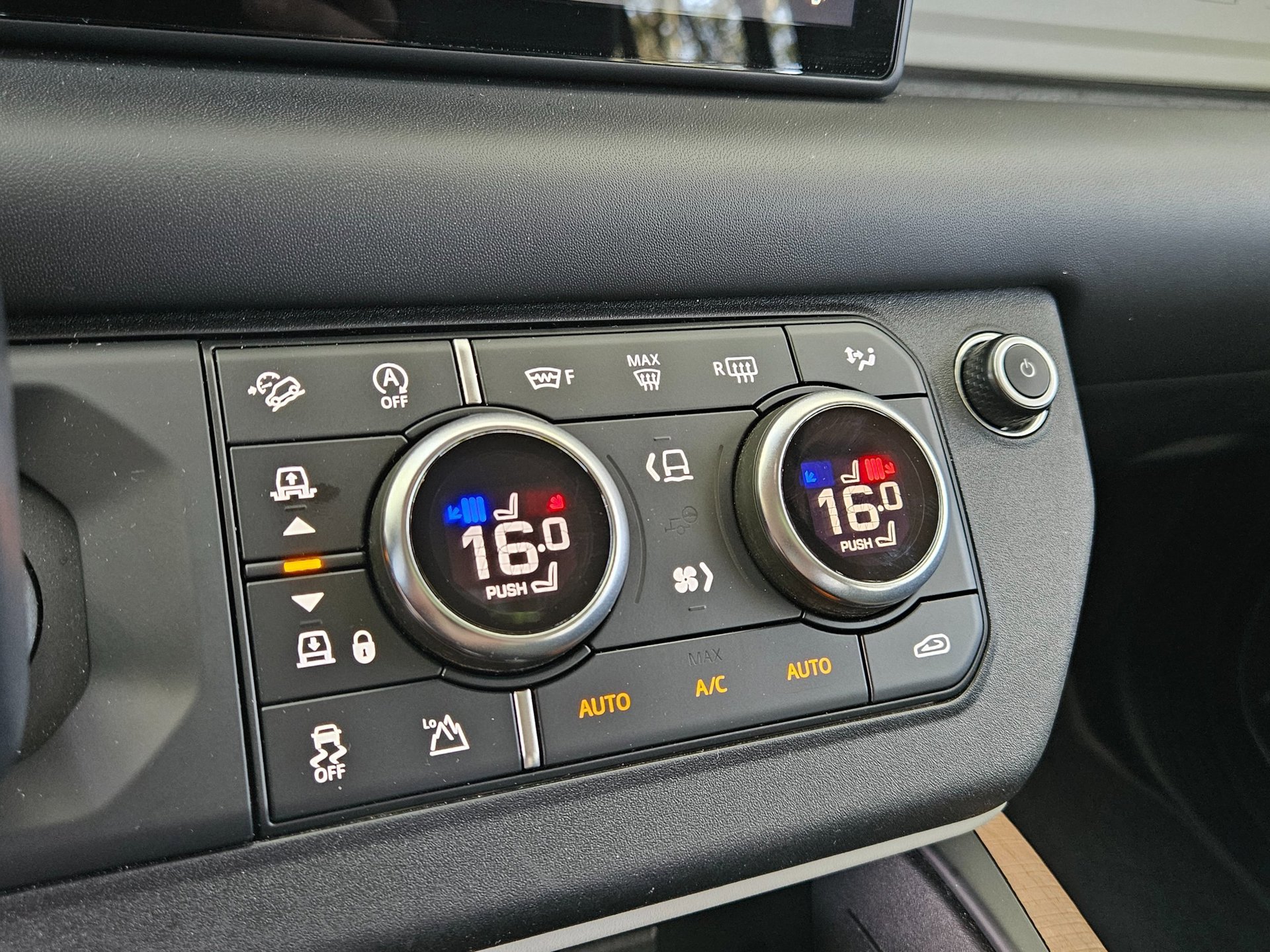 Land Rover Defender 110 3.0 P400 HSE (2020), foto 15