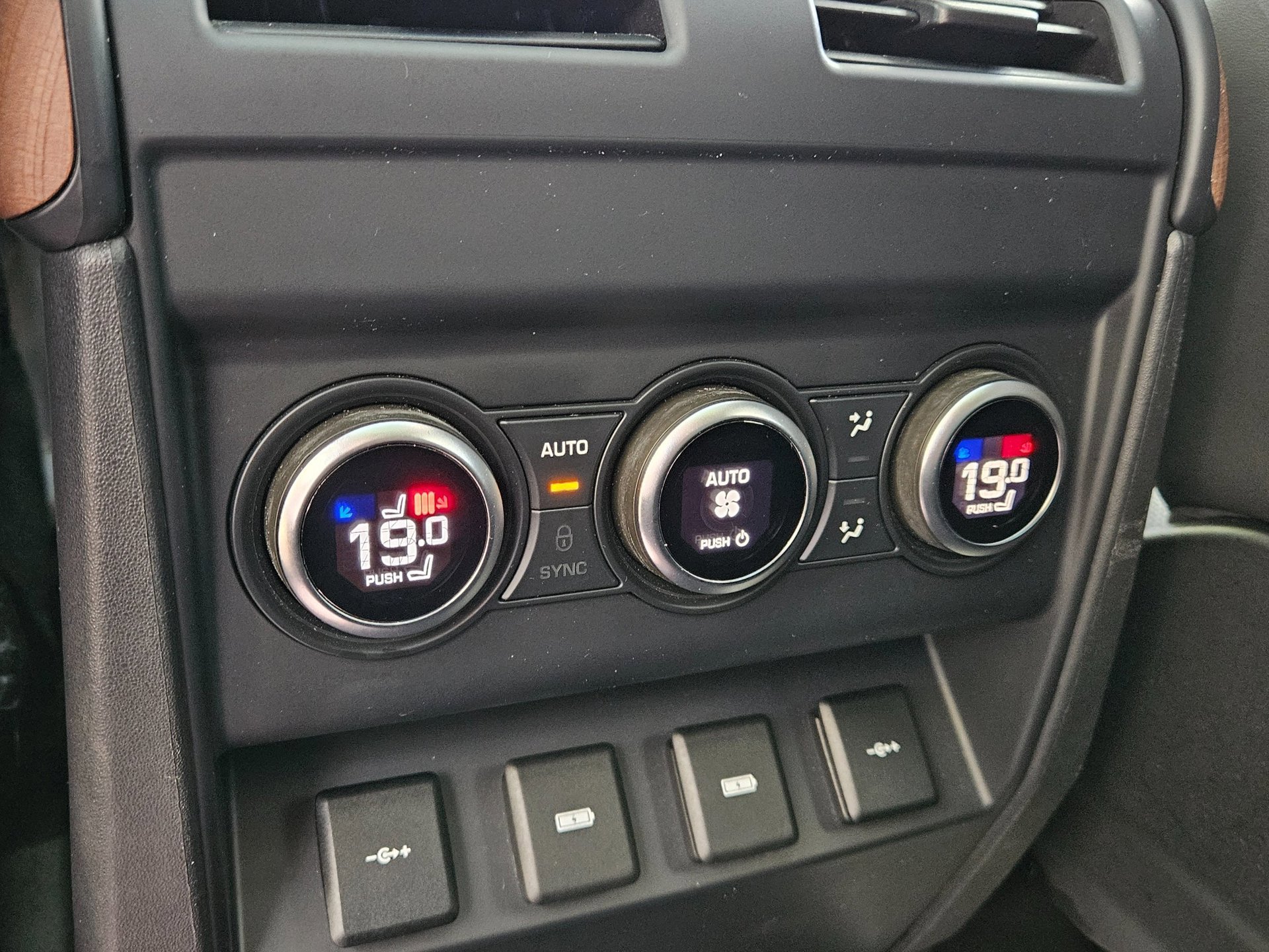 Land Rover Defender 110 3.0 P400 HSE (2020), foto 24