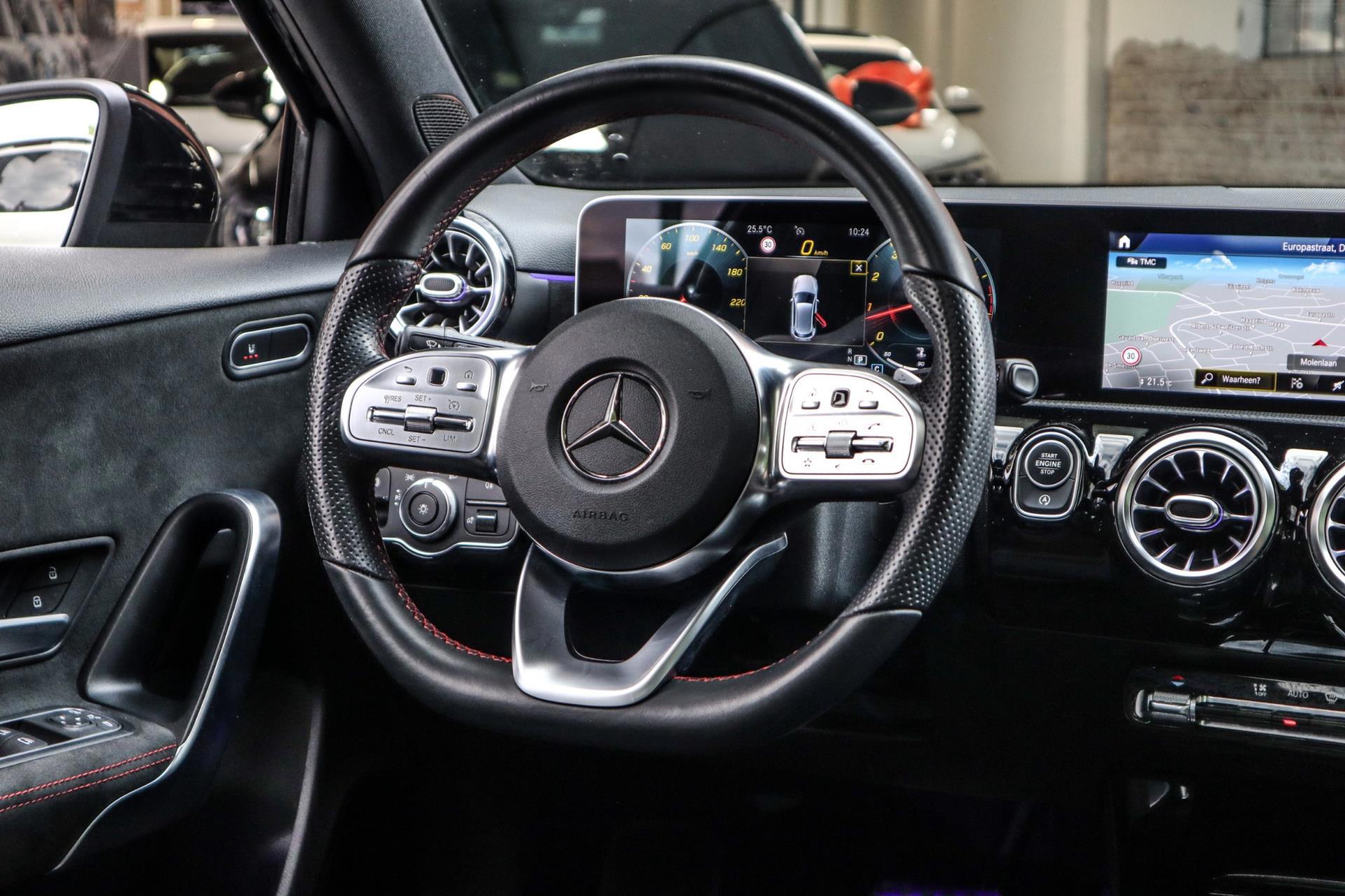 Mercedes-Benz A-klasse 250 AMG Night (2019), foto 14