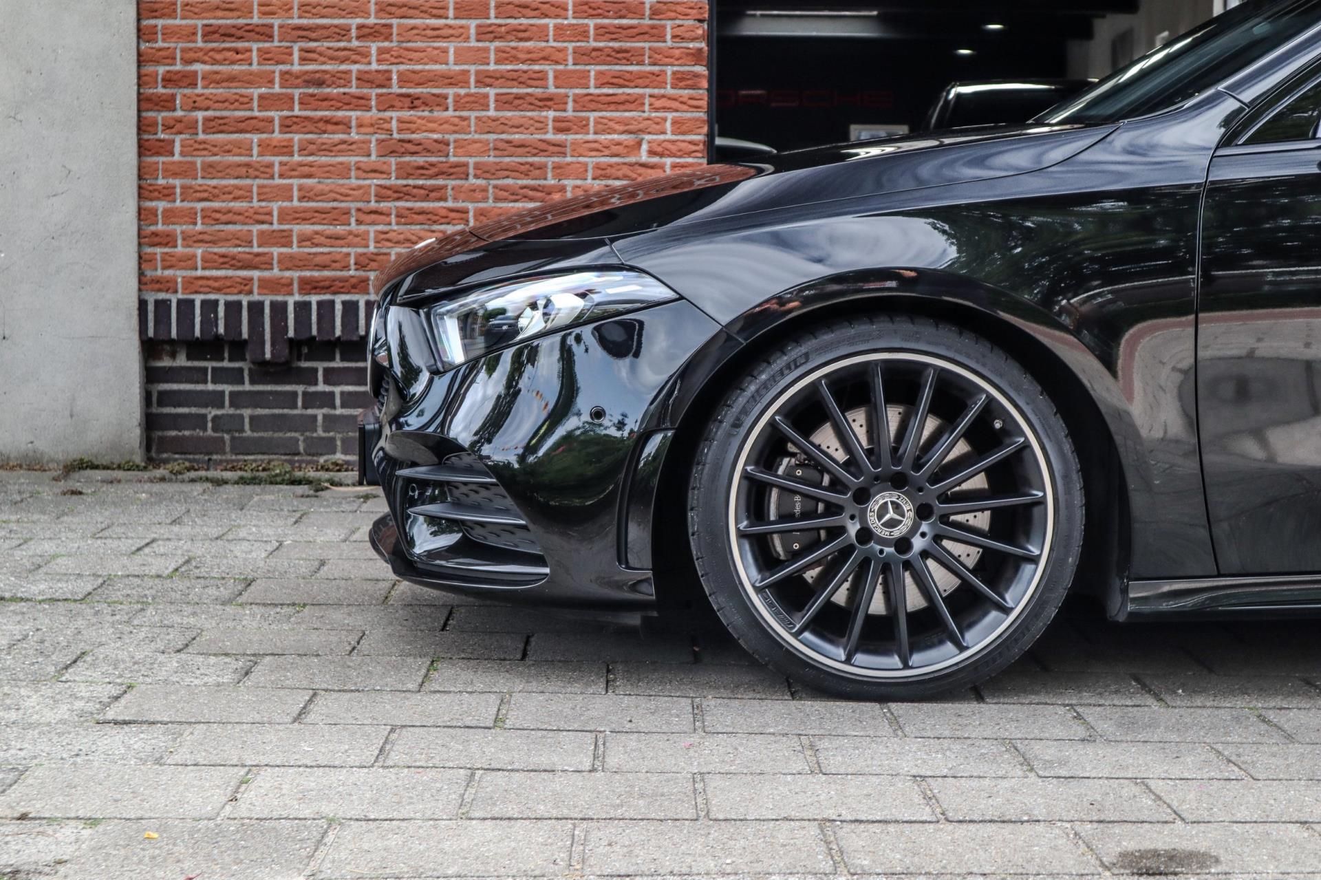Mercedes-Benz A-klasse 250 AMG Night (2019), foto 6