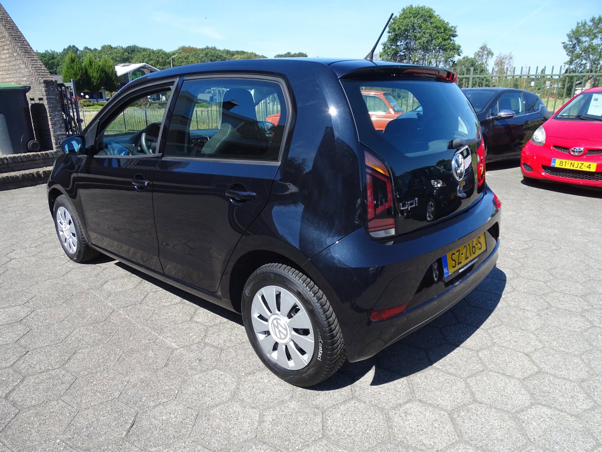 Volkswagen Up! 1.0 BMT move up (2018), foto 4