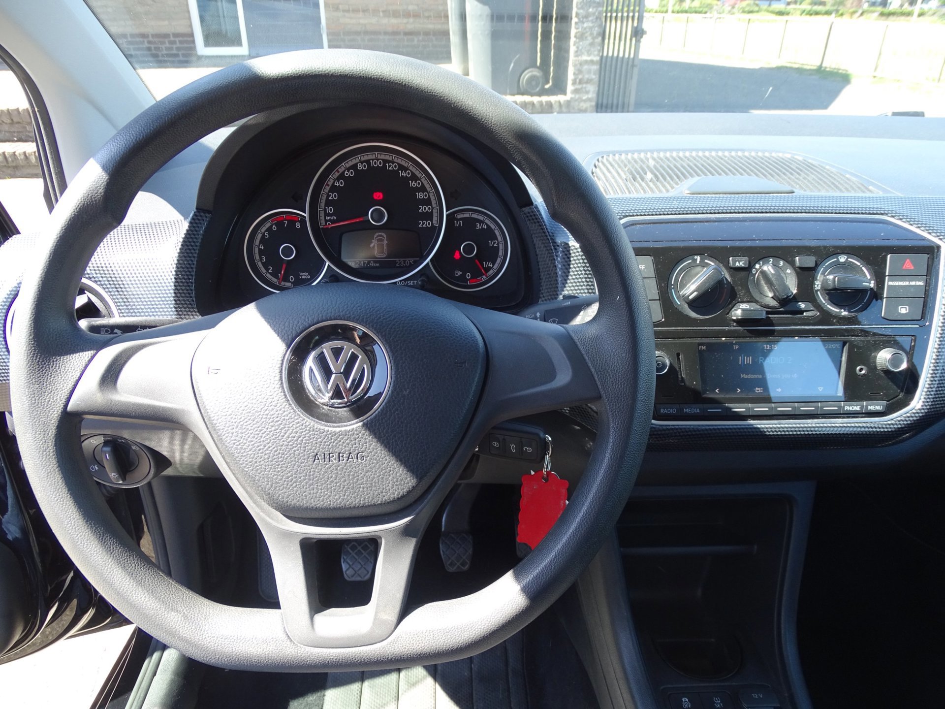 Volkswagen Up! 1.0 BMT move up (2018), foto 9
