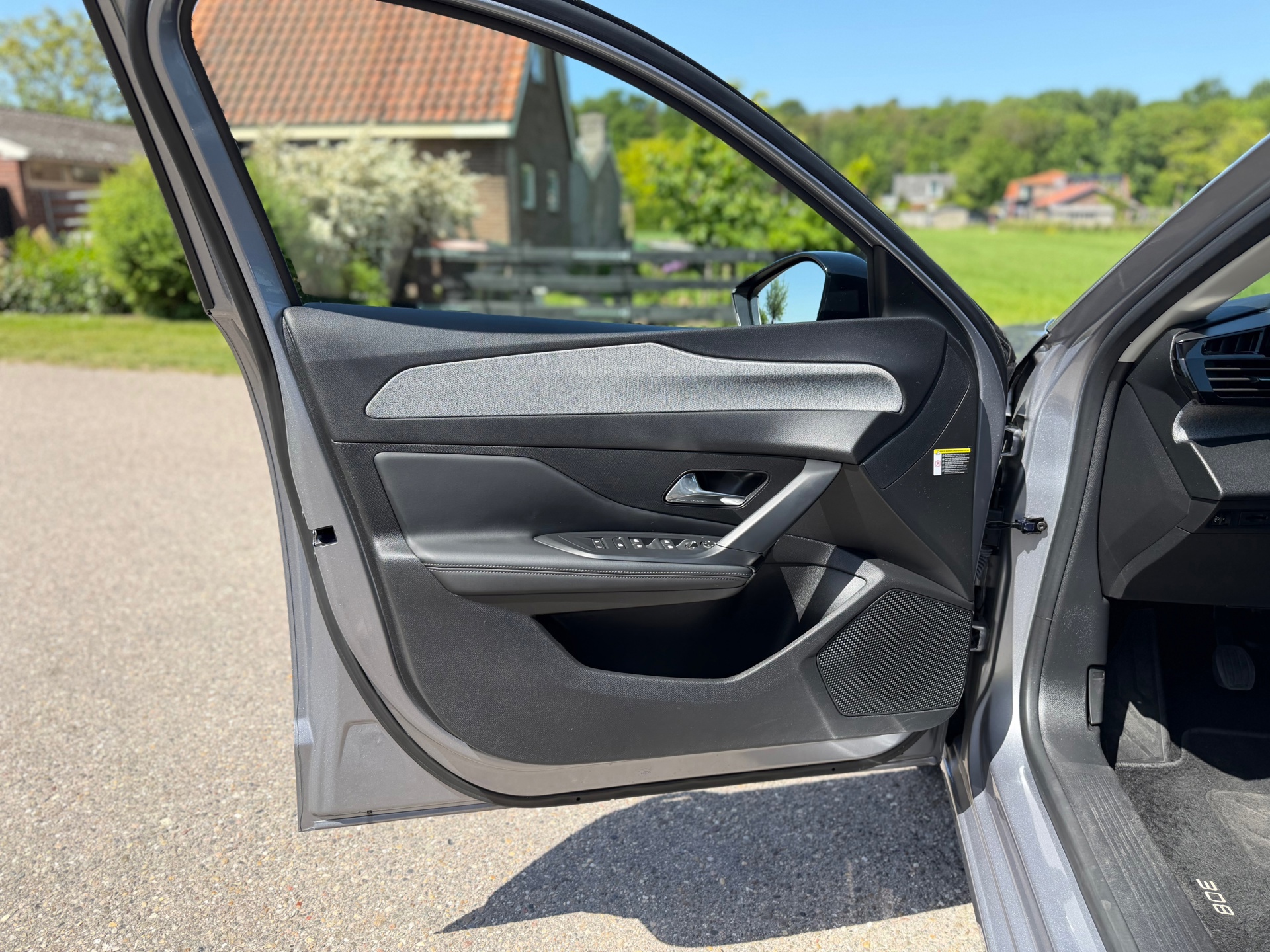 Peugeot 308 1.2 PureTech Allure Pack Business (2022), foto 11