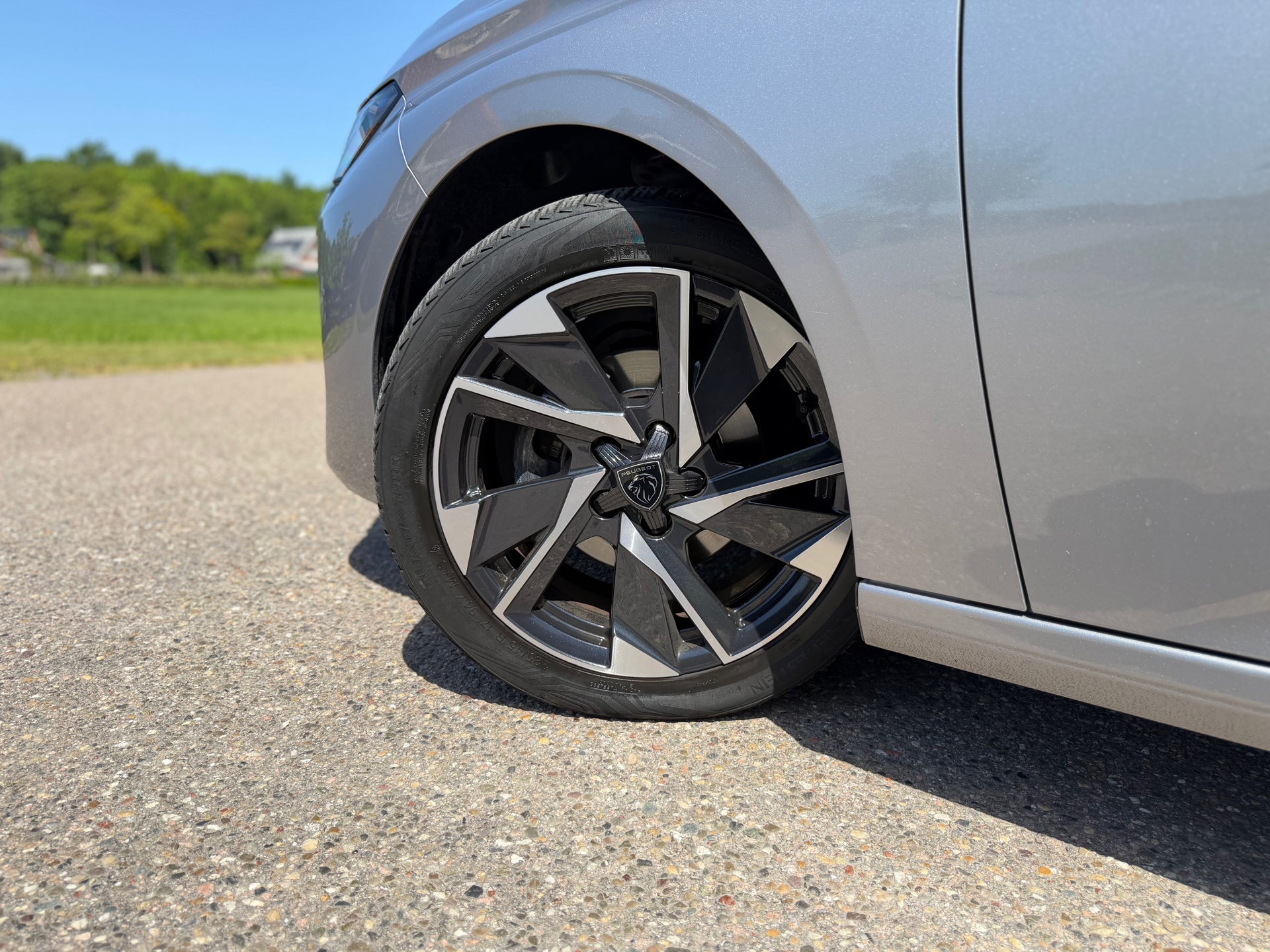 Peugeot 308 1.2 PureTech Allure Pack Business (2022), foto 24