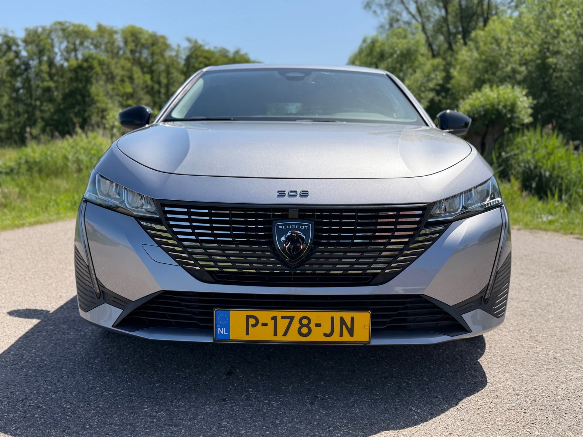 Peugeot 308 1.2 PureTech Allure Pack Business (2022), foto 4