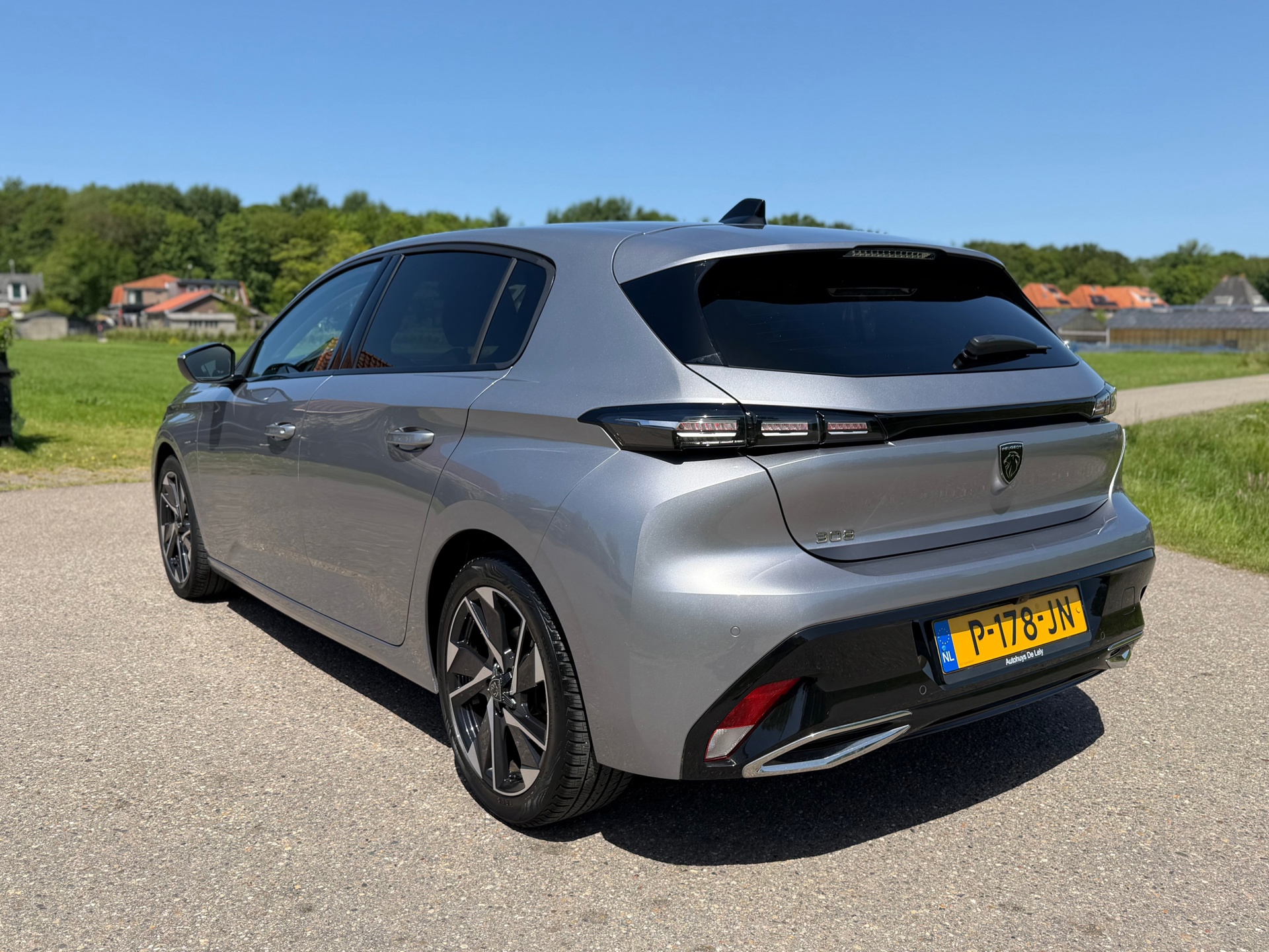 Peugeot 308 1.2 PureTech Allure Pack Business (2022), foto 8