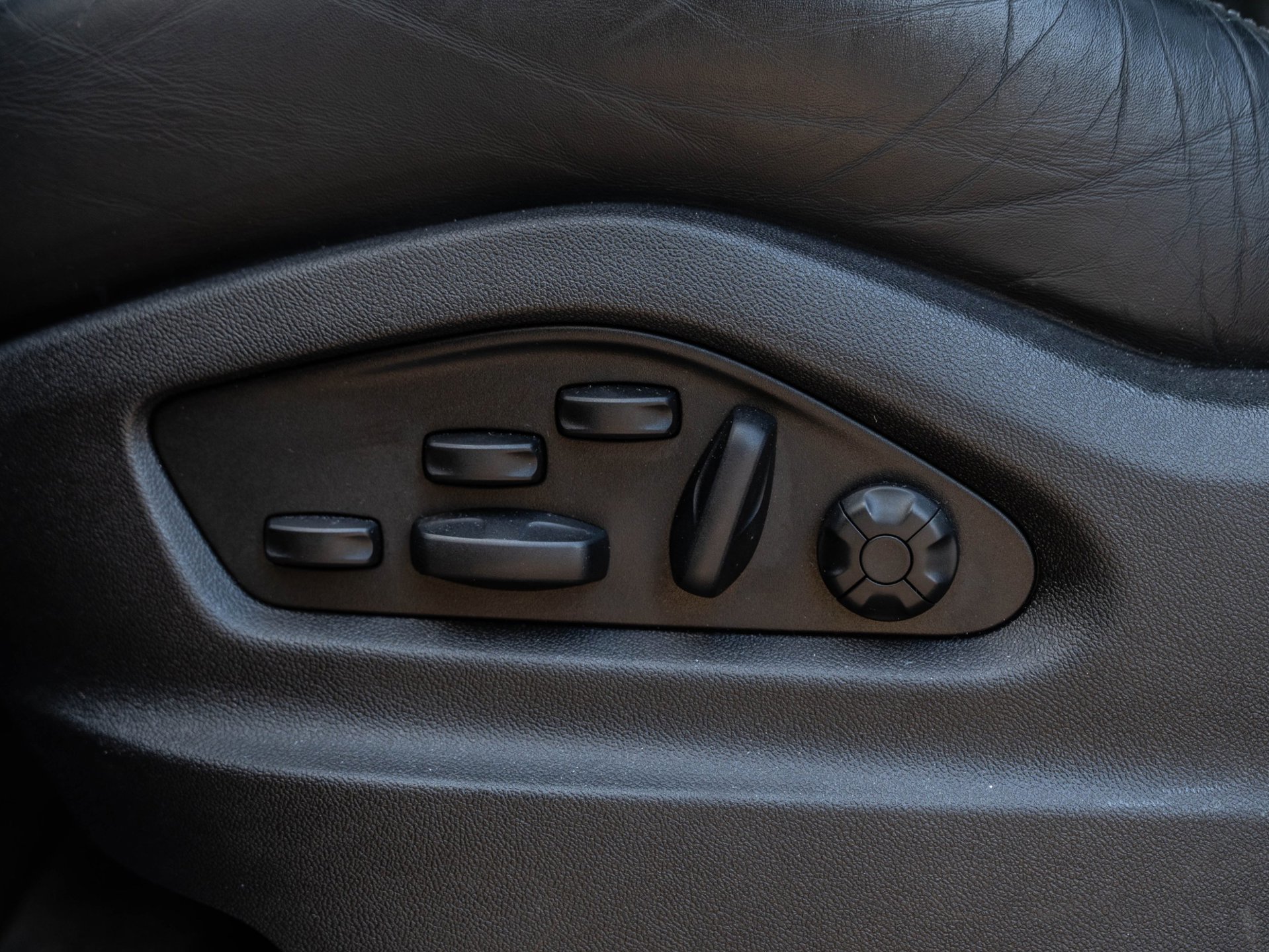 Porsche Cayenne Coupé 3.0 E-Hybrid Platinum Edition (2022), foto 14