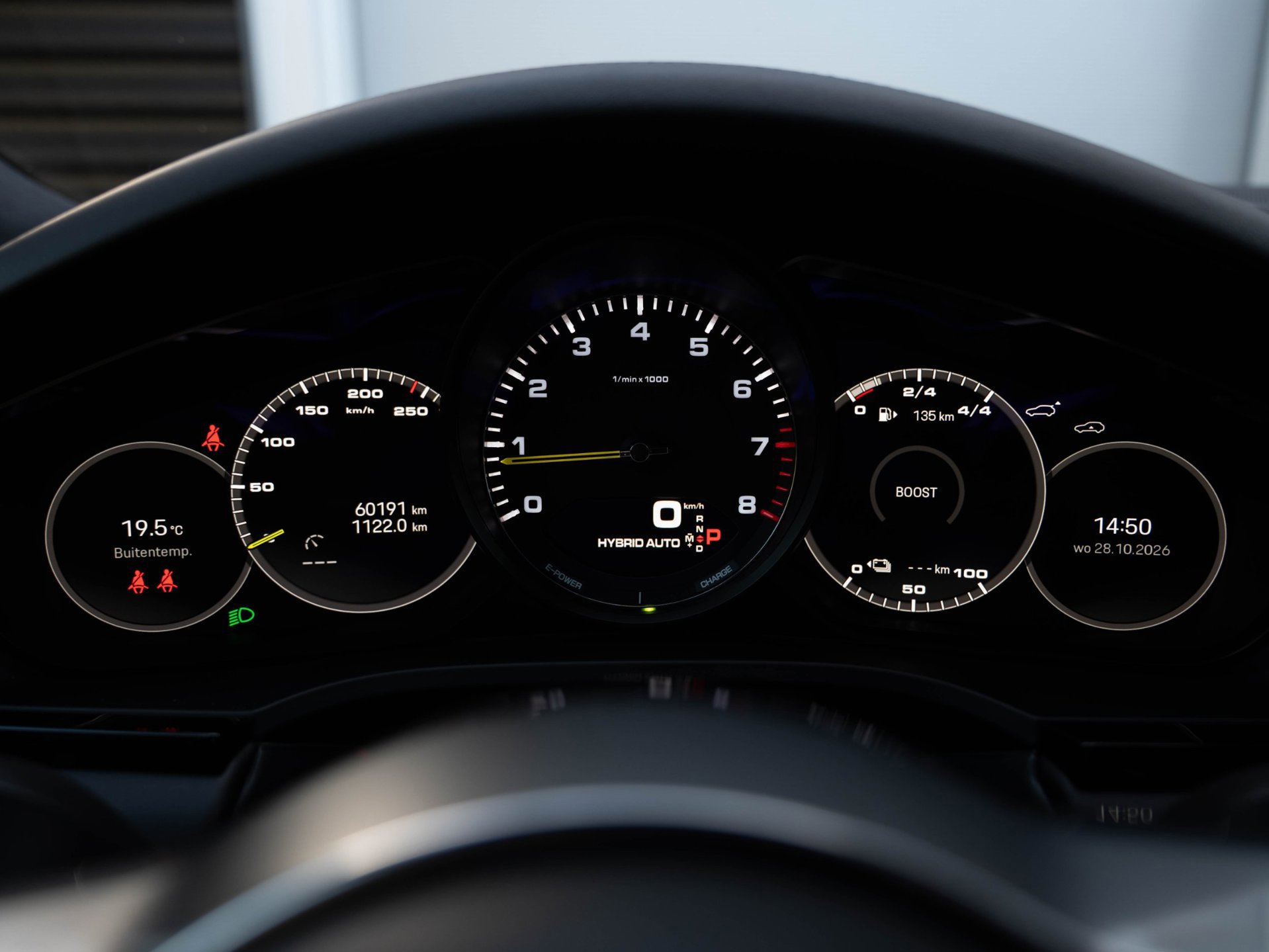 Porsche Cayenne Coupé 3.0 E-Hybrid Platinum Edition (2022), foto 33