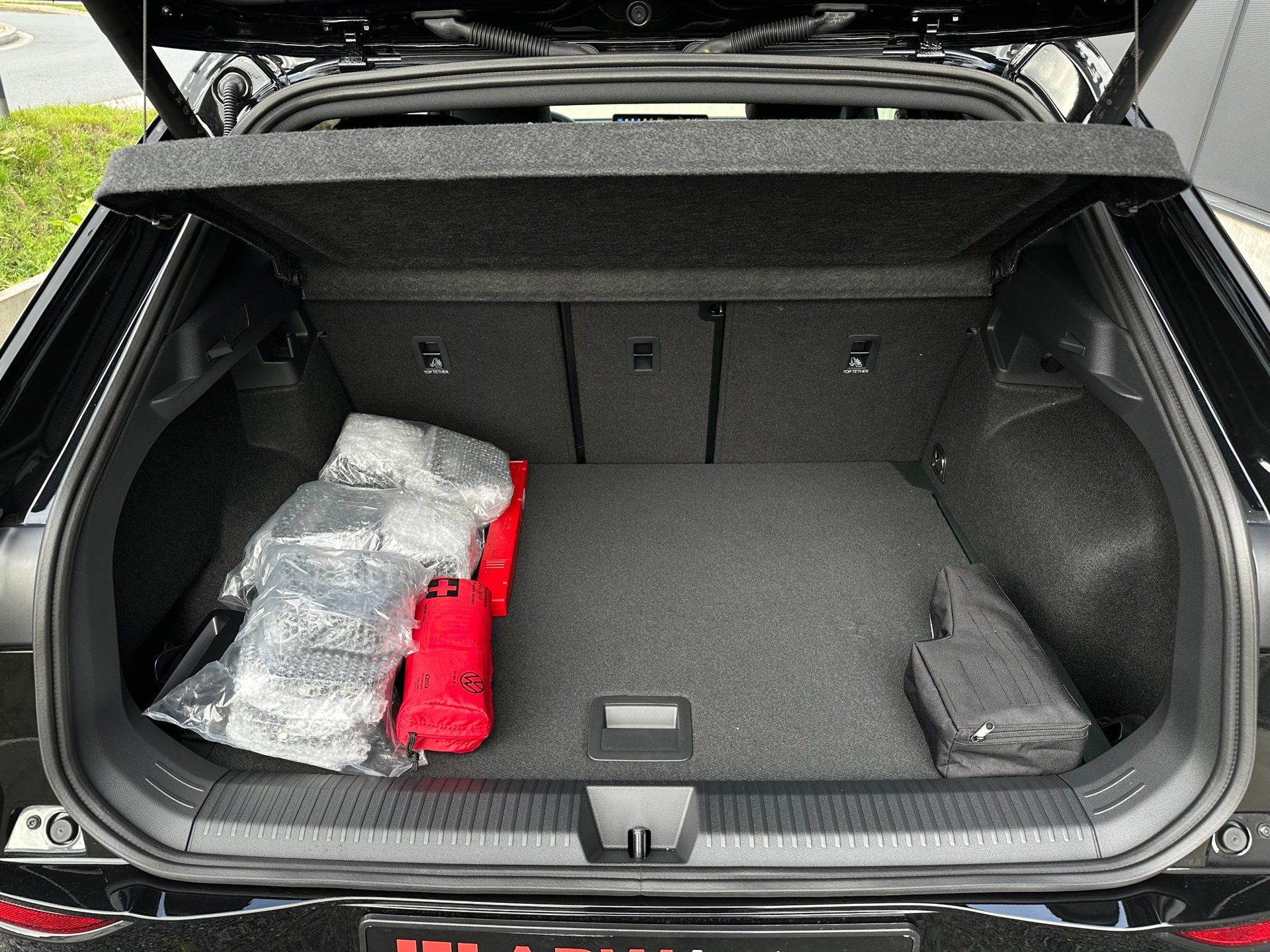 Volkswagen T-Roc 1.5 TSI R-Line Edition IQ. Light (2026), foto 11