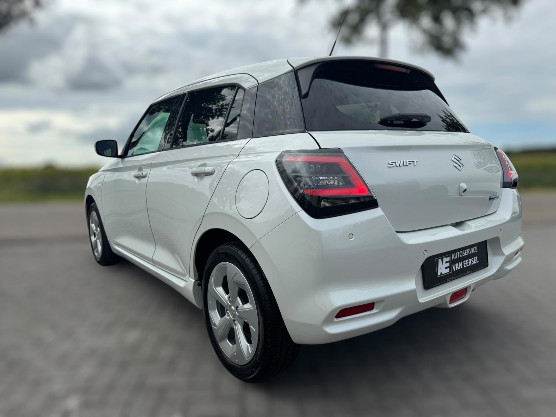 Suzuki Swift 1.2 Style Smart Hybrid NIEUWSTE MODEL (2024), foto 41