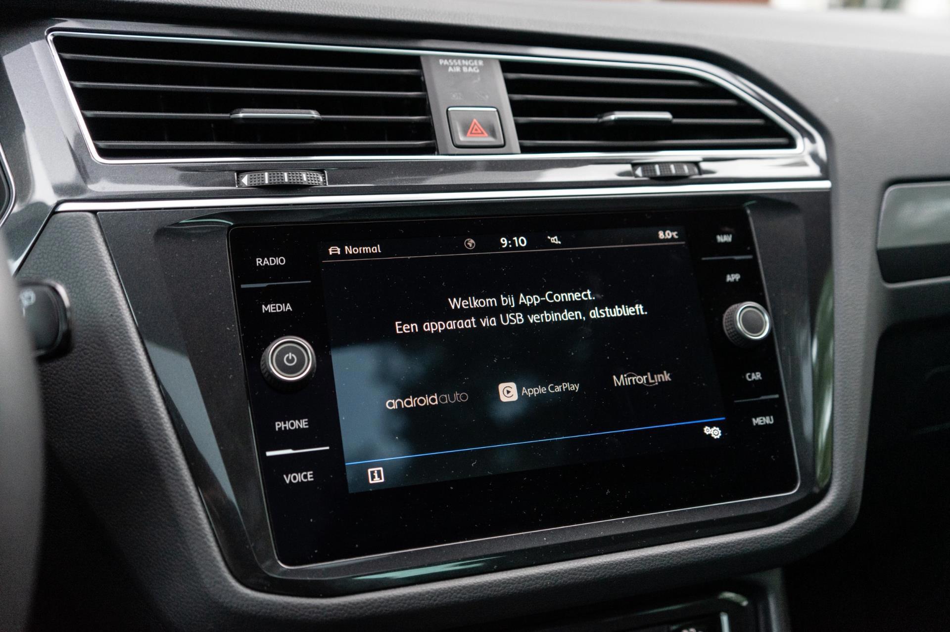 Volkswagen Tiguan 2.0 TSI 4Motion Highline R-Line (2017), foto 32