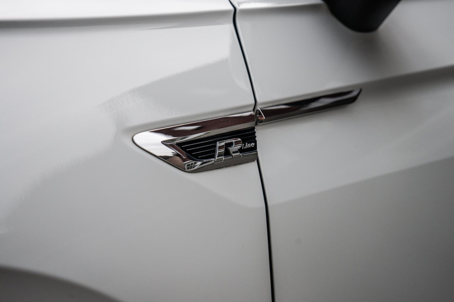 Volkswagen Tiguan 2.0 TSI 4Motion Highline R-Line (2017), foto 6