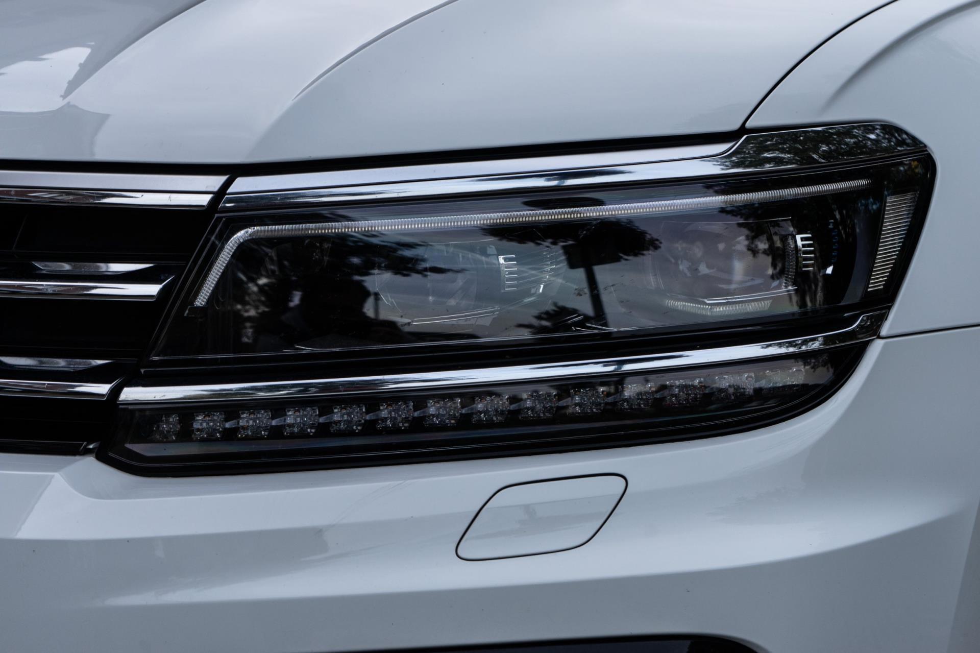 Volkswagen Tiguan 2.0 TSI 4Motion Highline R-Line (2017), foto 9