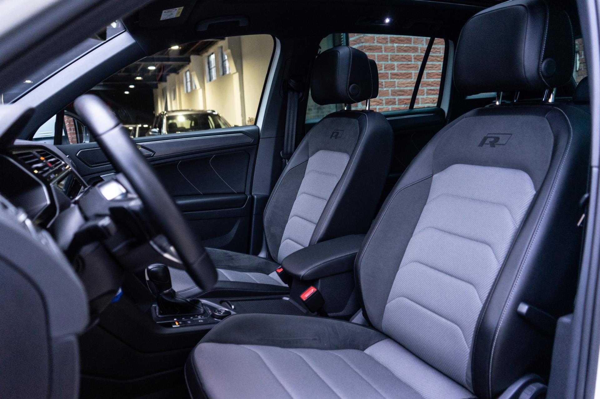 Volkswagen Tiguan 2.0 TSI 4Motion Highline R-Line (2017), foto 10