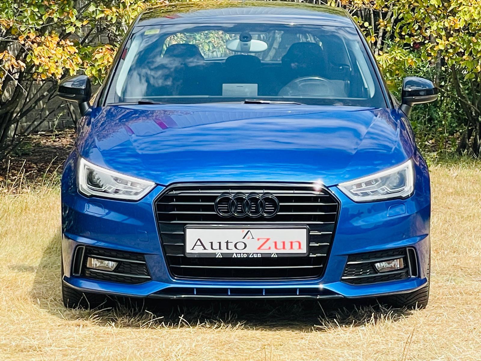 Audi A1 Sportback 1.0 TFSI-S-Line (2017), foto 2