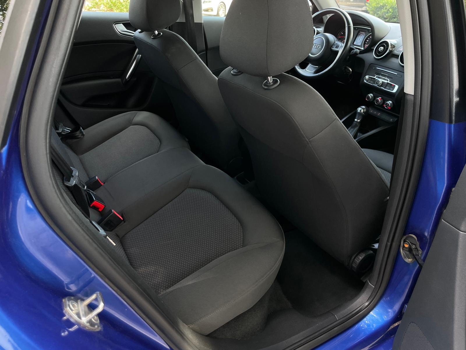 Audi A1 Sportback 1.0 TFSI-S-Line (2017), foto 16