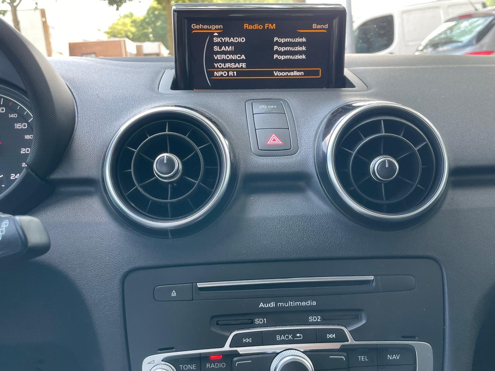 Audi A1 Sportback 1.0 TFSI-S-Line (2017), foto 21