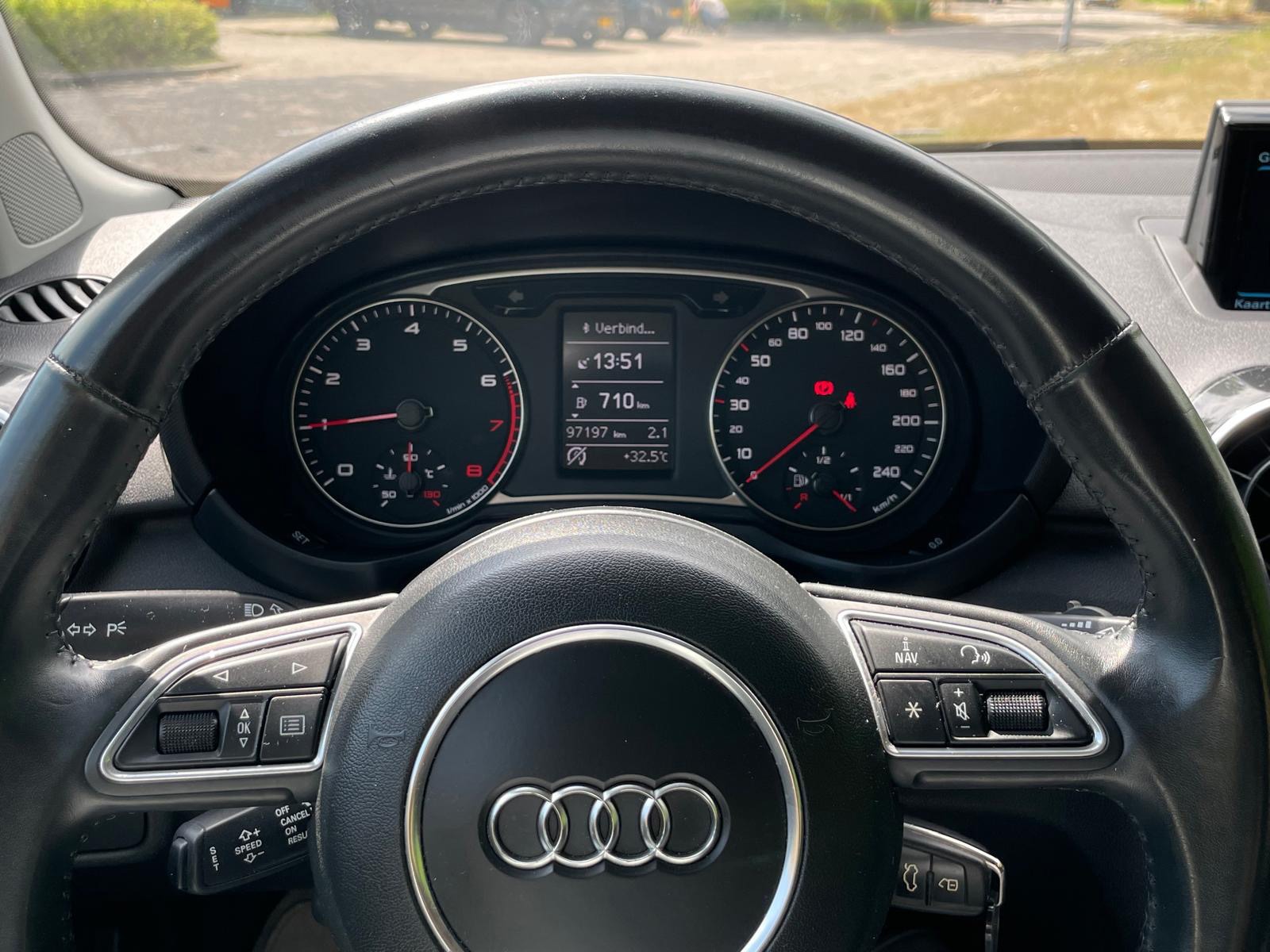Audi A1 Sportback 1.0 TFSI-S-Line (2017), foto 24