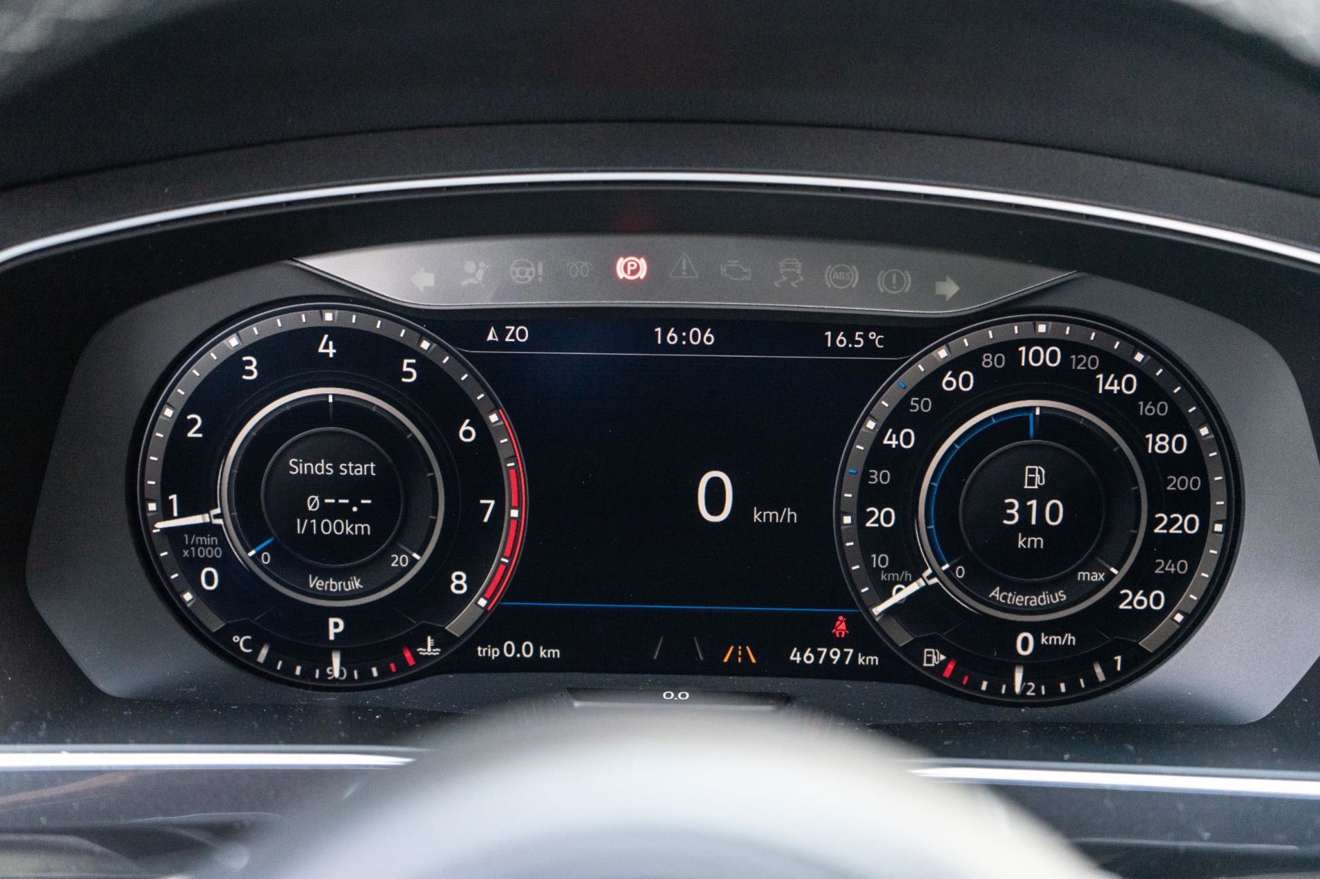 Volkswagen Tiguan 2.0 TSI 4Motion R Line (2018), foto 17