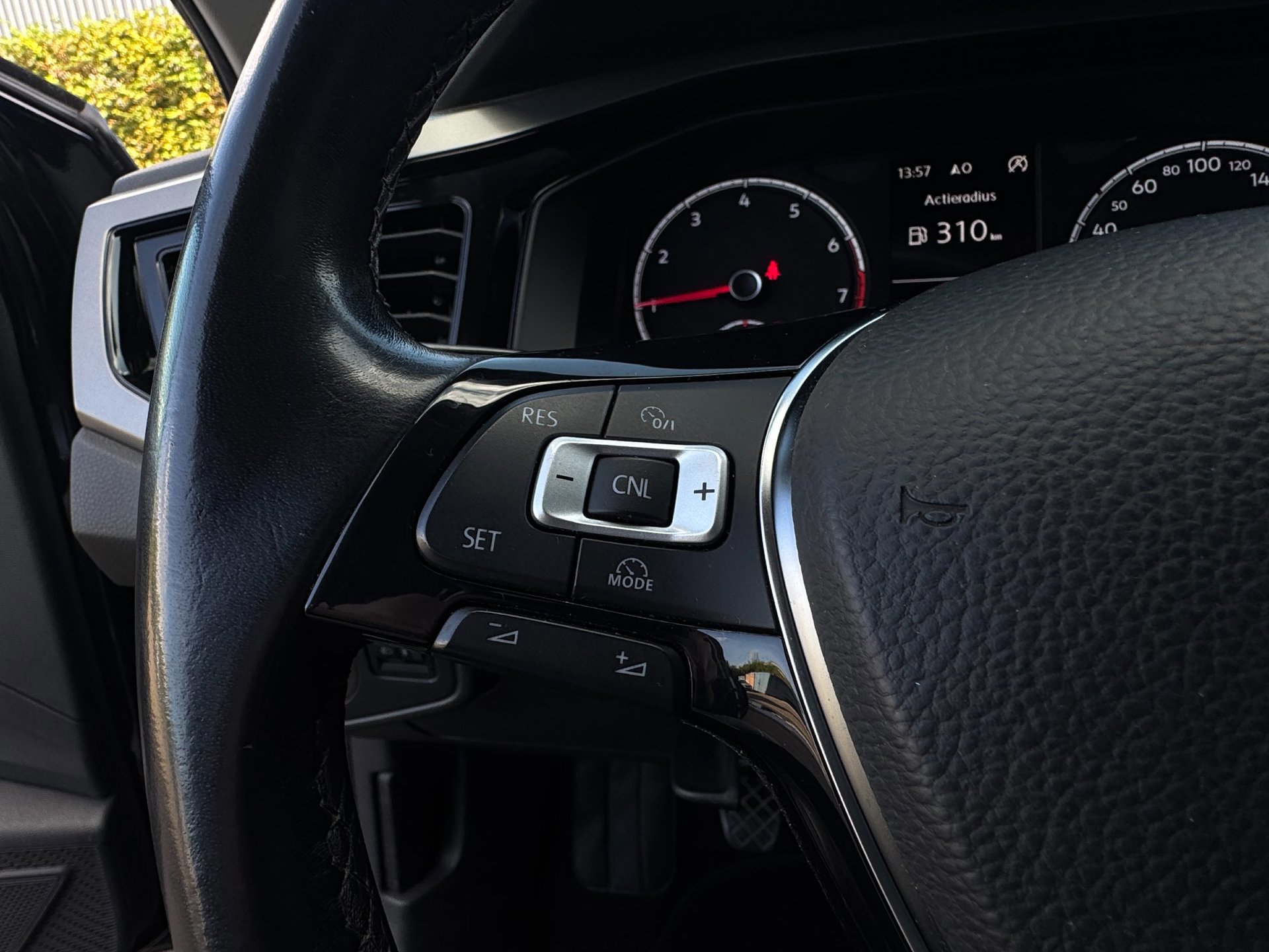 Volkswagen Polo 1.0 MPI Comfortline (2019), foto 15