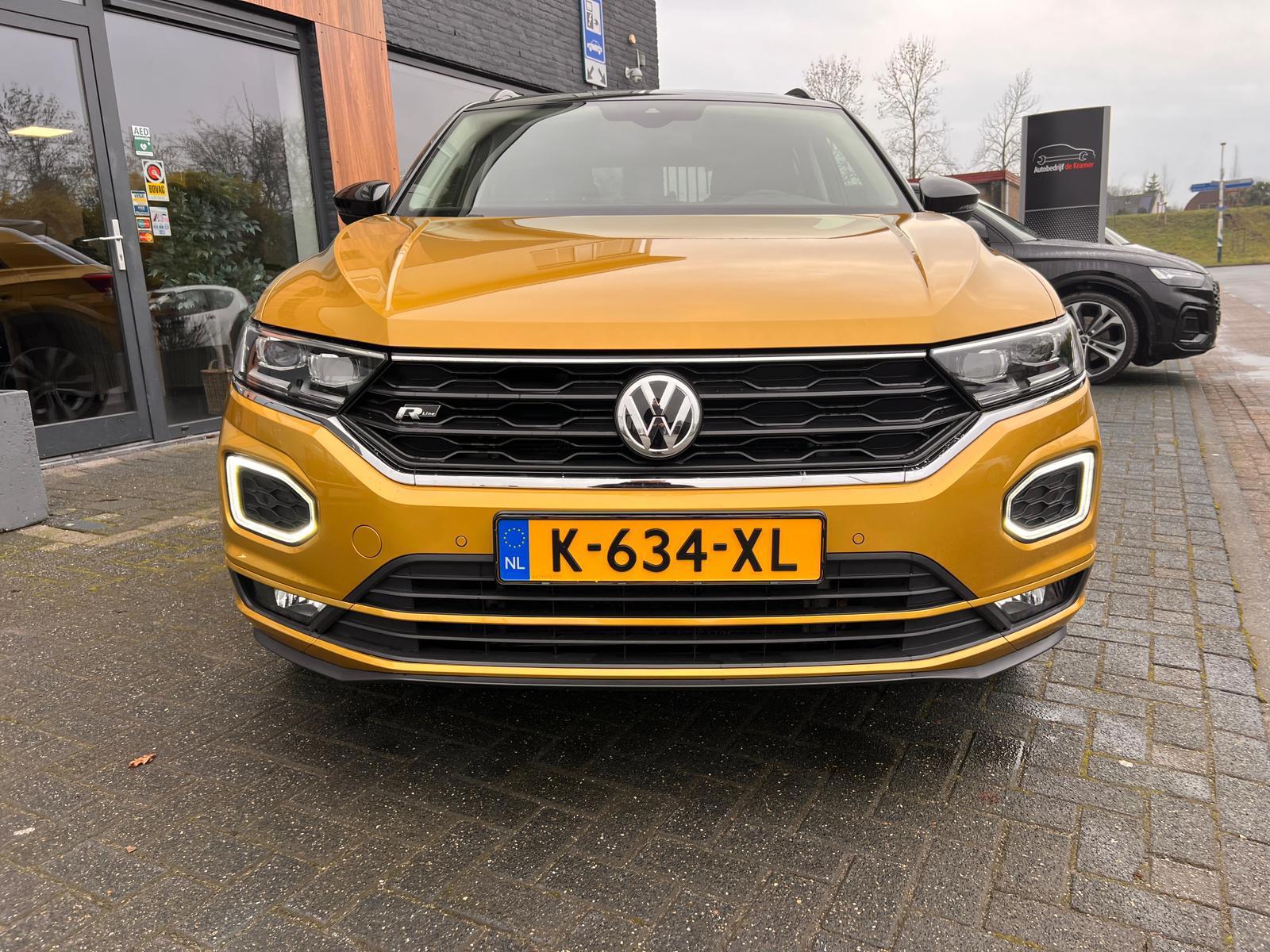 Volkswagen T-Roc 1.5 TSI DSG Sport Business R-line (2019), foto 11