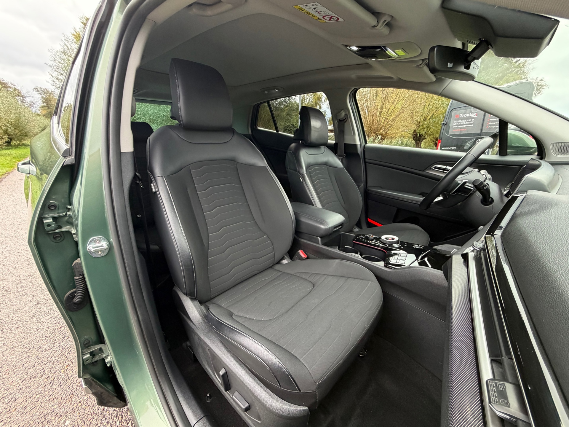 Kia Sportage 1.6 T-GDi Plug-in Hybrid AWD DynamicPlusLine (2022), foto 2