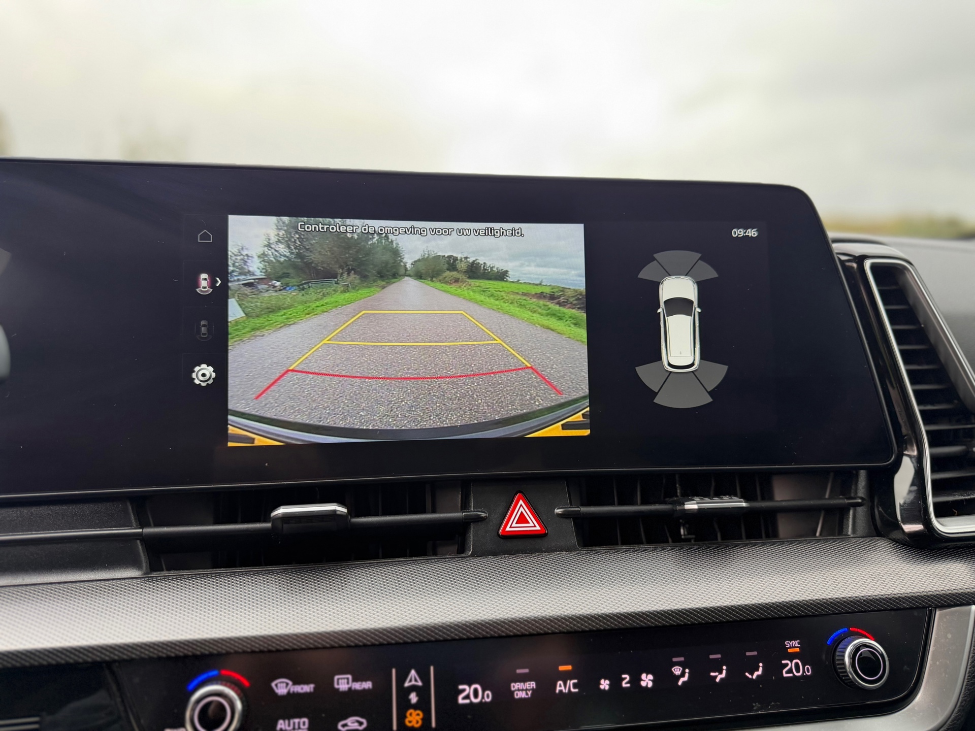 Kia Sportage 1.6 T-GDi Plug-in Hybrid AWD DynamicPlusLine (2022), foto 26