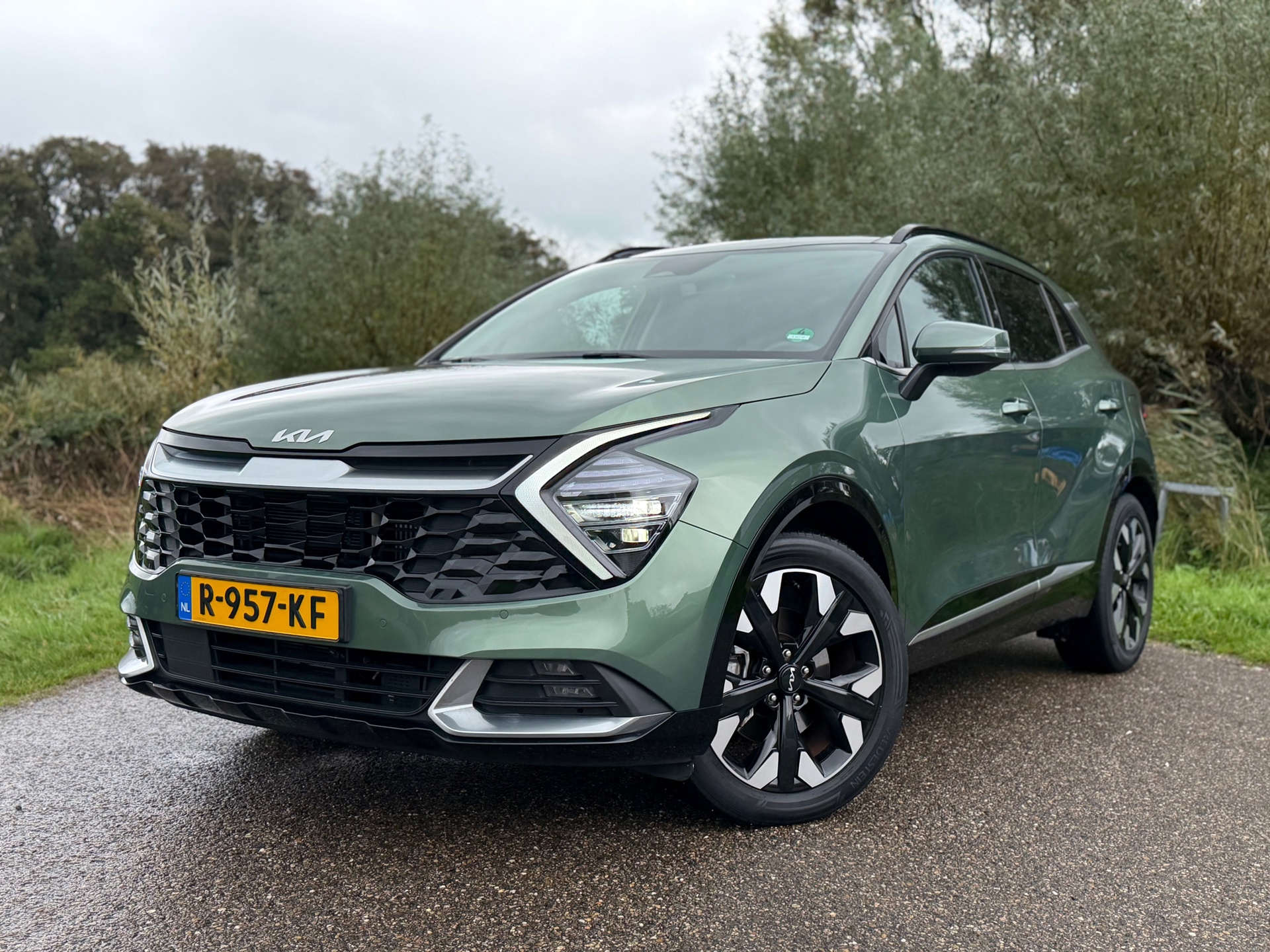 Kia Sportage 1.6 T-GDi Plug-in Hybrid AWD DynamicPlusLine (2022), foto 34