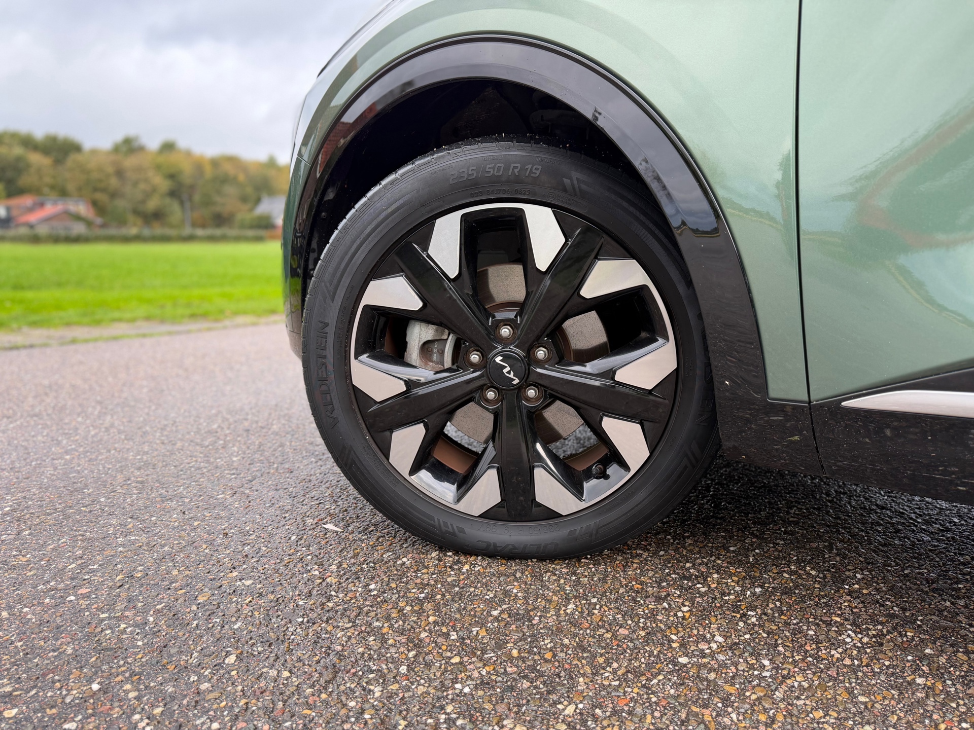 Kia Sportage 1.6 T-GDi Plug-in Hybrid AWD DynamicPlusLine (2022), foto 35