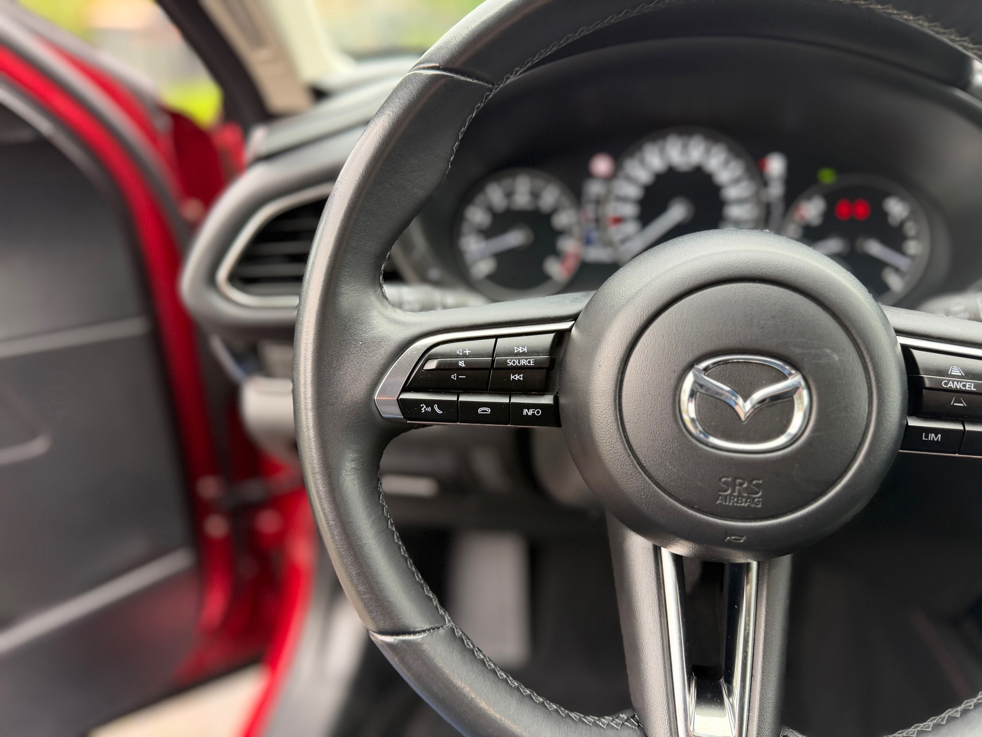 Mazda CX-30 2.0 e-SkyActiv-G M Hybrid Homura (2024), foto 21