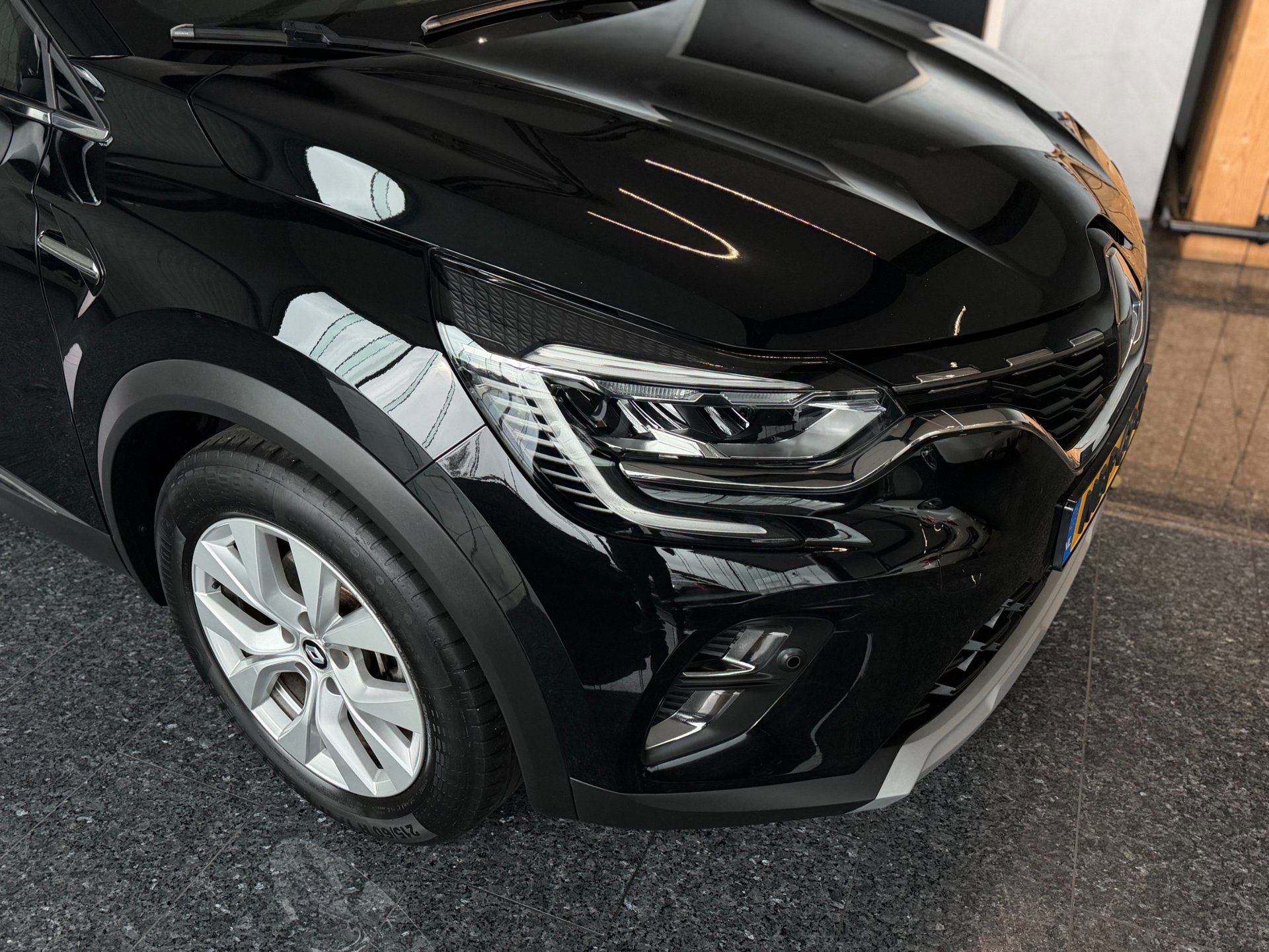 Renault Captur 1.6 E-Tech Plug-in Hybrid 160 Intens 2022 (2022), foto 11