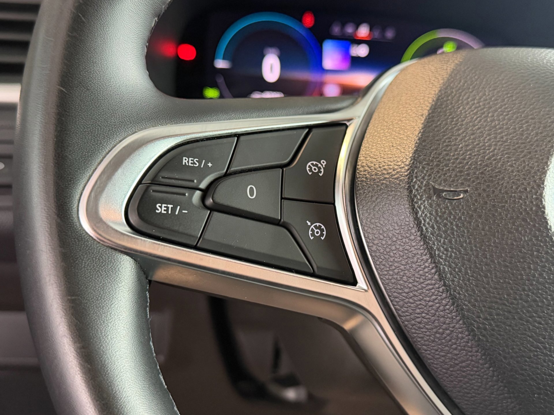 Renault Captur 1.6 E-Tech Plug-in Hybrid 160 Intens 2022 (2022), foto 36