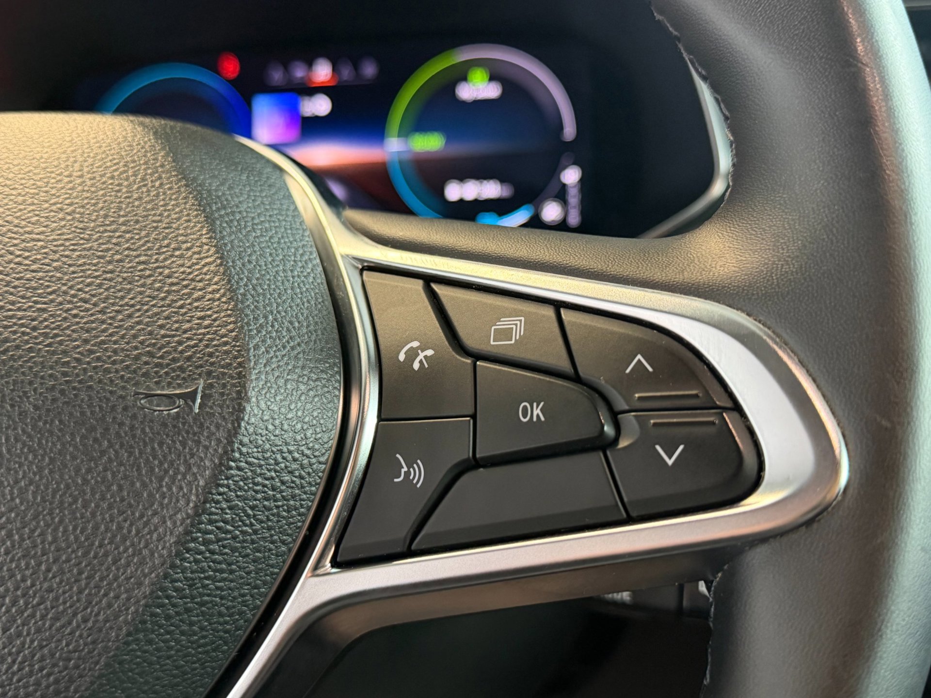 Renault Captur 1.6 E-Tech Plug-in Hybrid 160 Intens 2022 (2022), foto 39