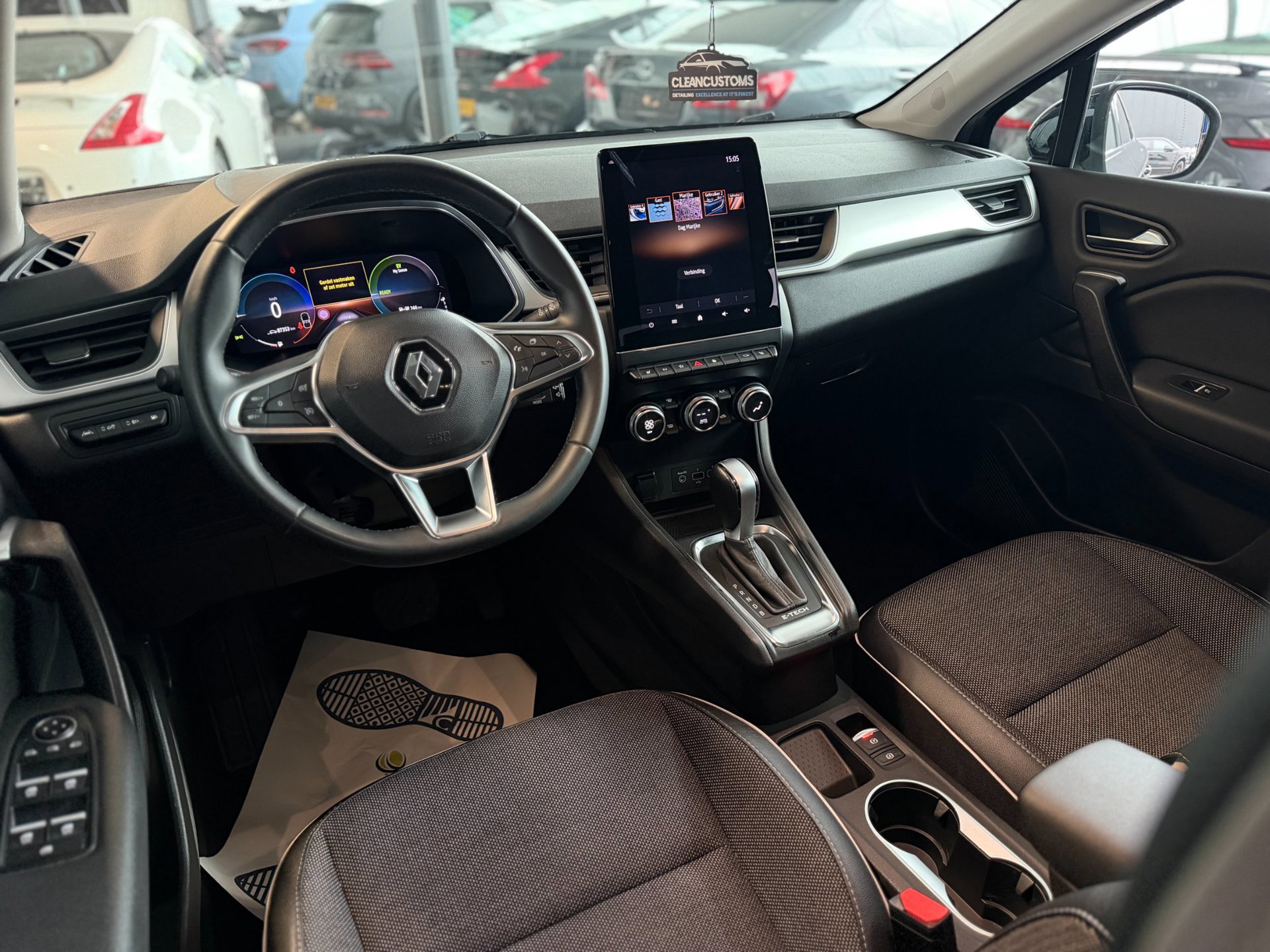 Renault Captur 1.6 E-Tech Plug-in Hybrid 160 Intens 2022 (2022), foto 42