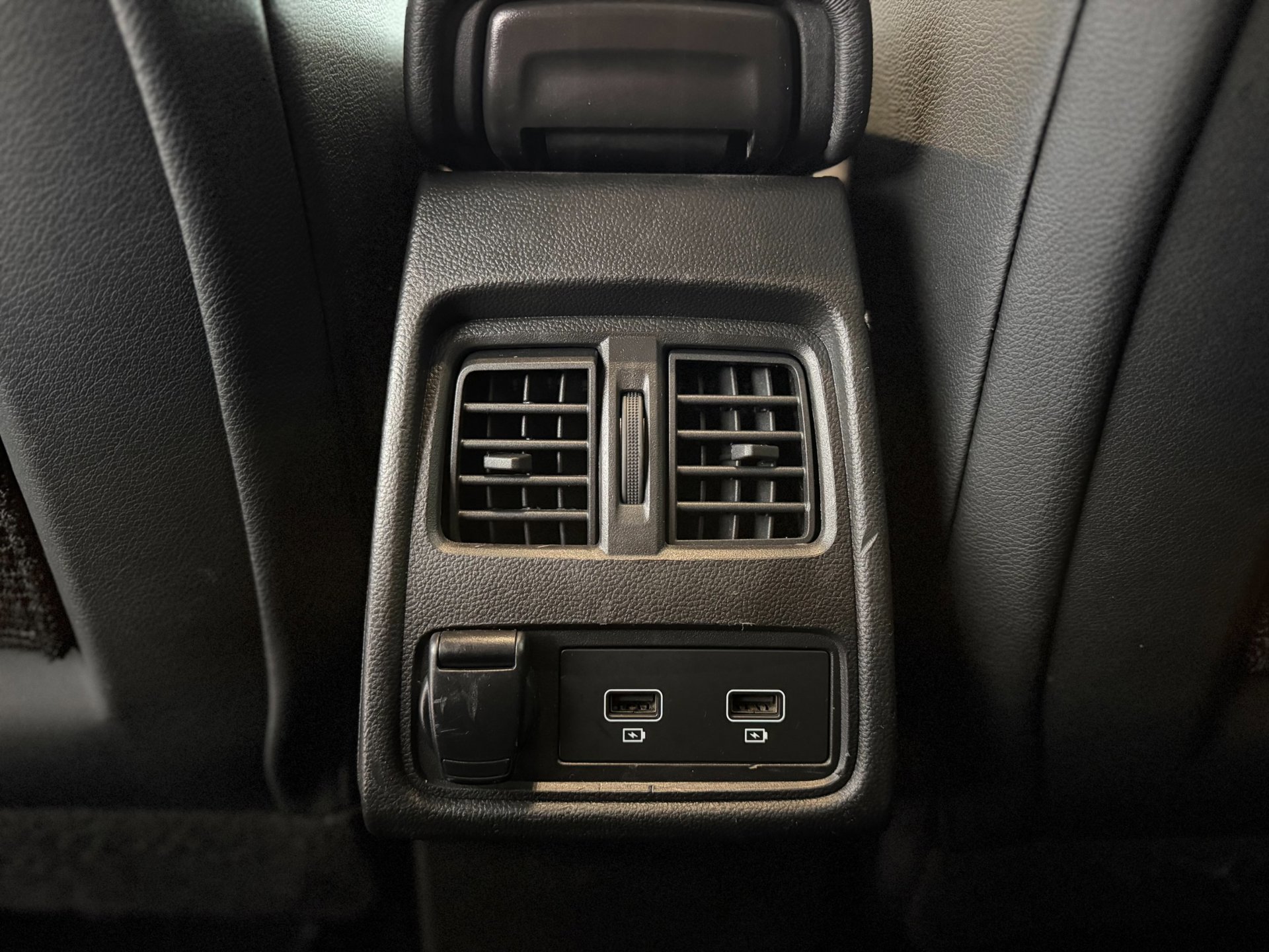 Renault Captur 1.6 E-Tech Plug-in Hybrid 160 Intens 2022 (2022), foto 49