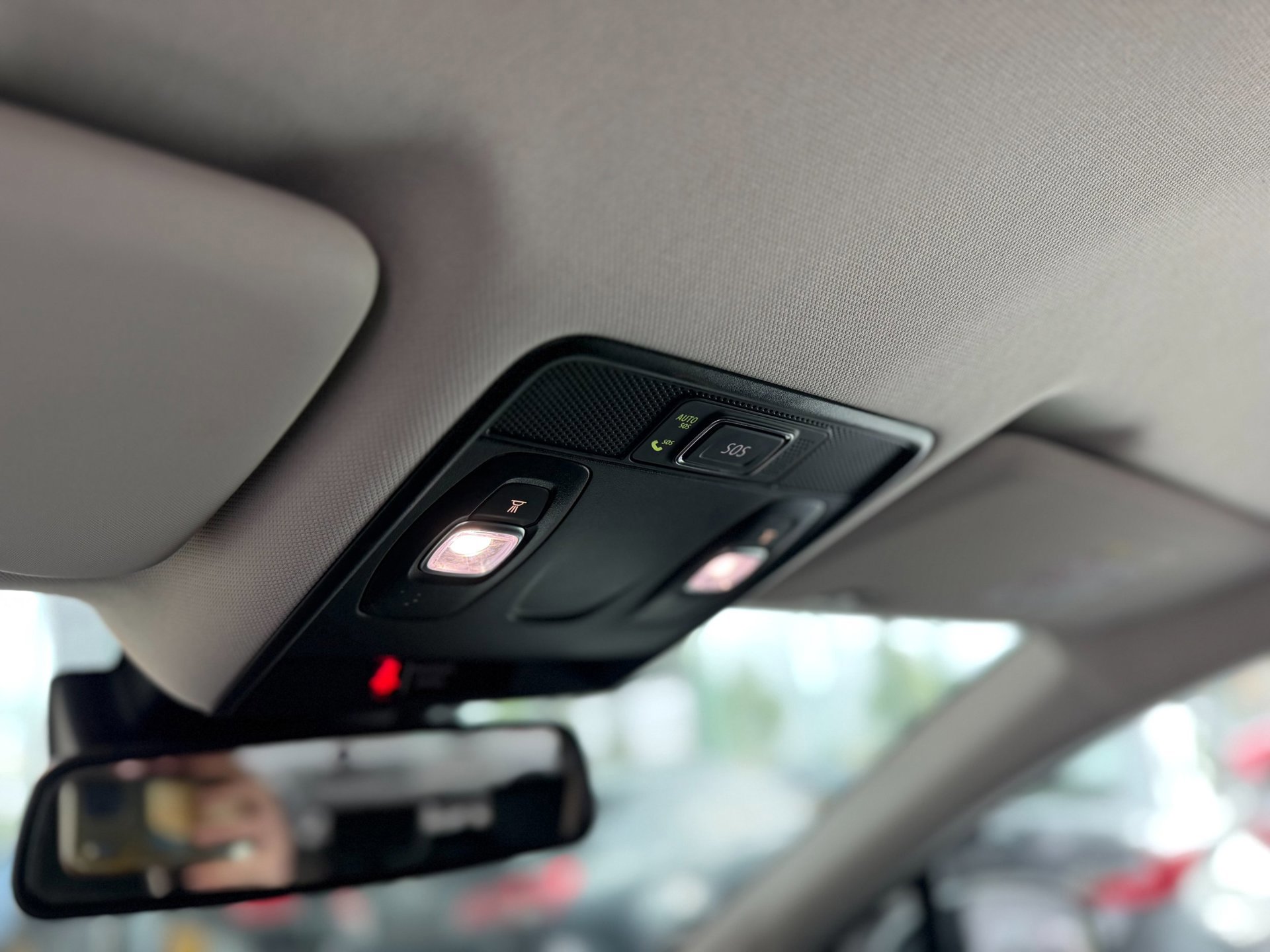 Renault Captur 1.6 E-Tech Plug-in Hybrid 160 Intens 2022 (2022), foto 50