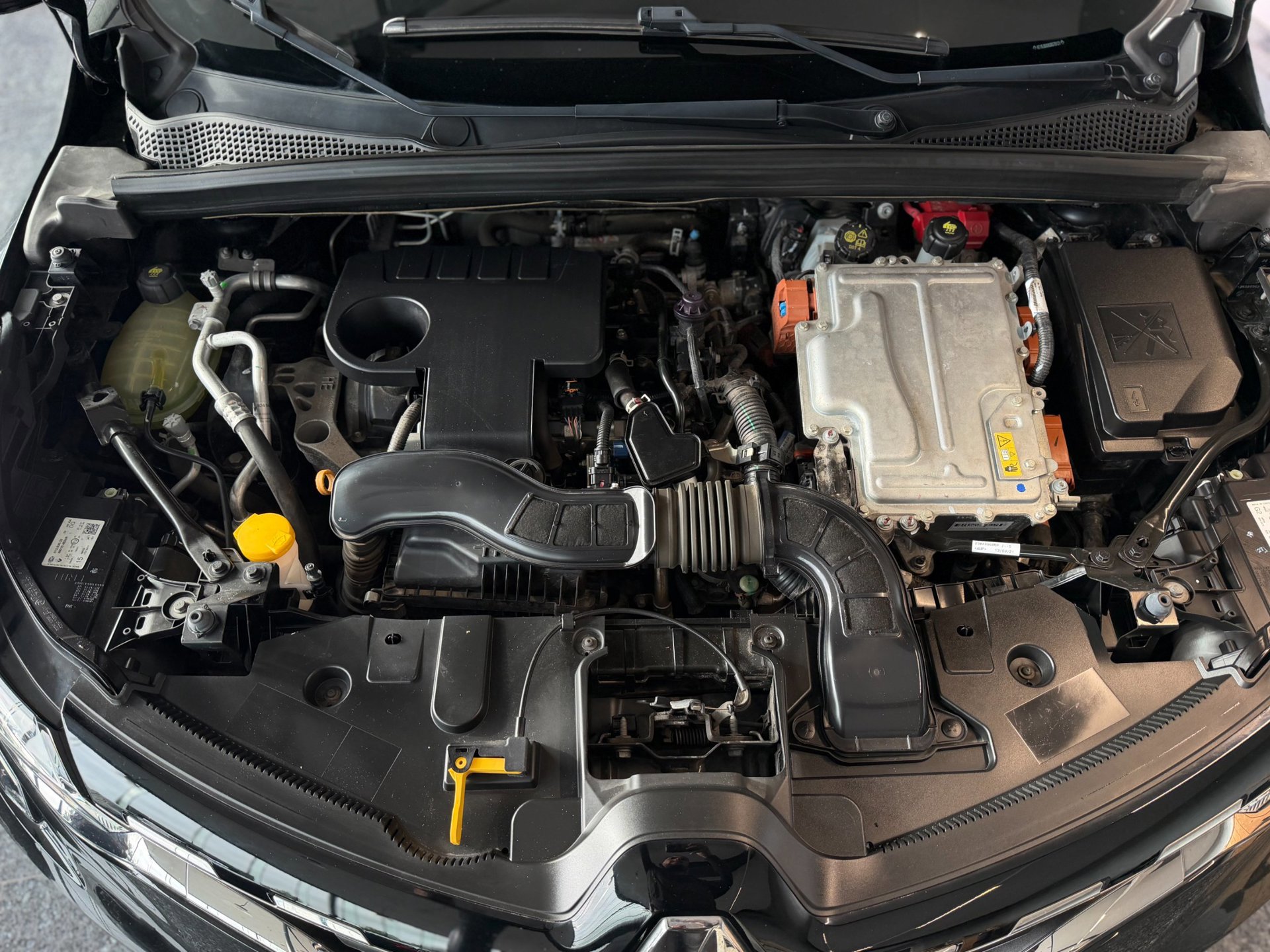 Renault Captur 1.6 E-Tech Plug-in Hybrid 160 Intens 2022 (2022), foto 52