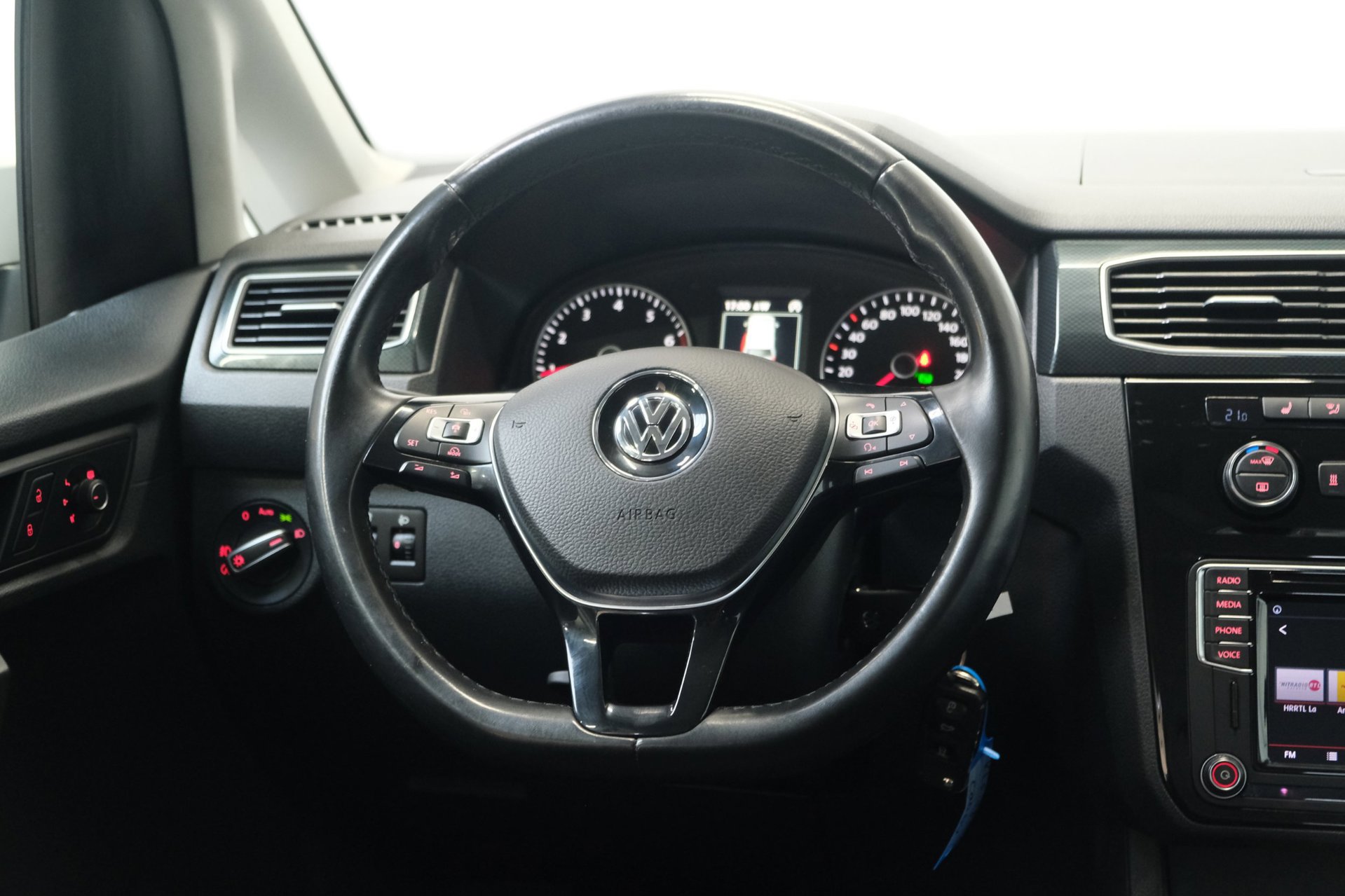 Volkswagen Caddy Maxi 1.4 TSI Highline 7p (2020), foto 24