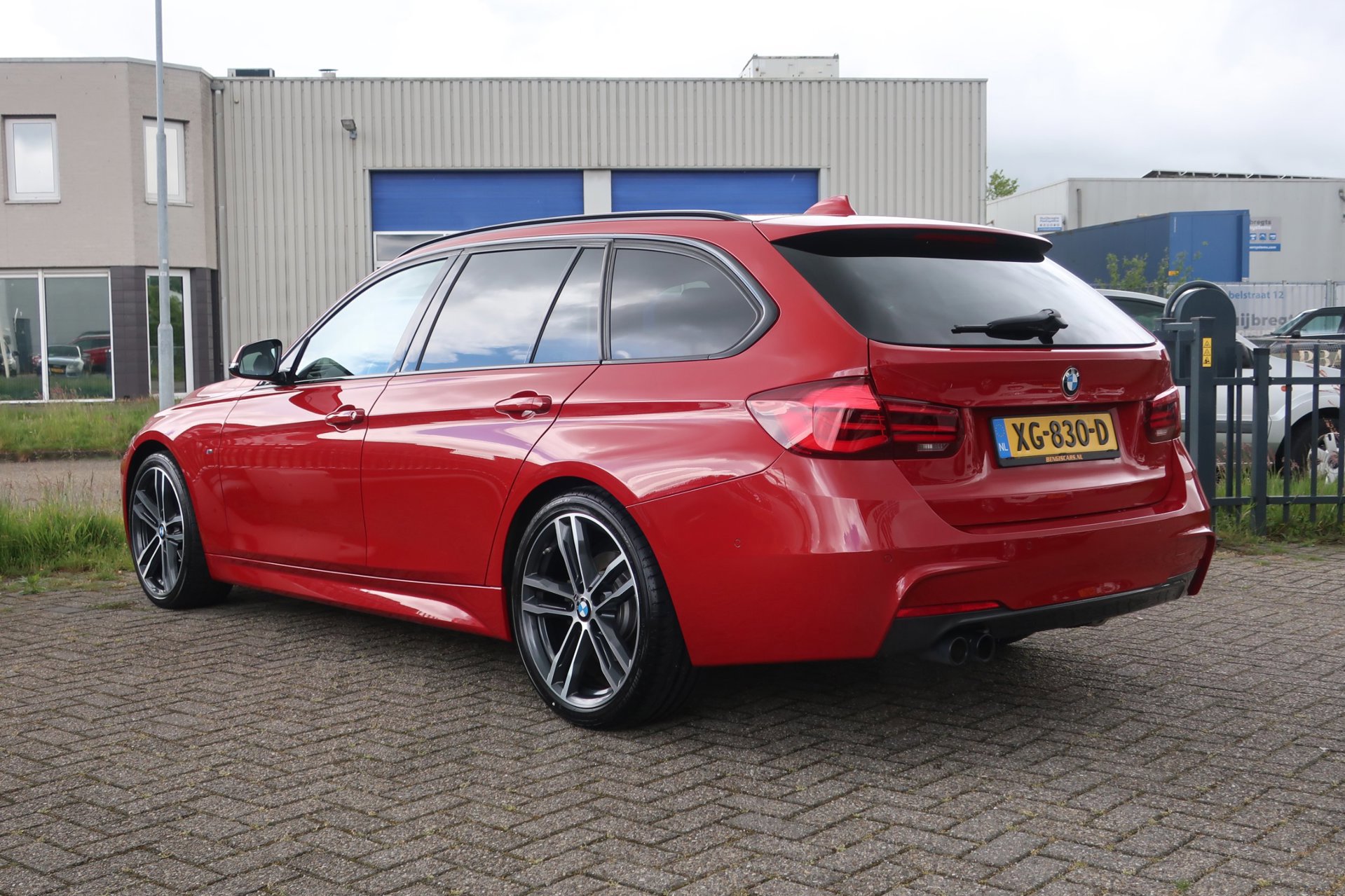 BMW 3-serie Touring 320i Edition M Sport Shadow Executive 1e (2019), foto 11