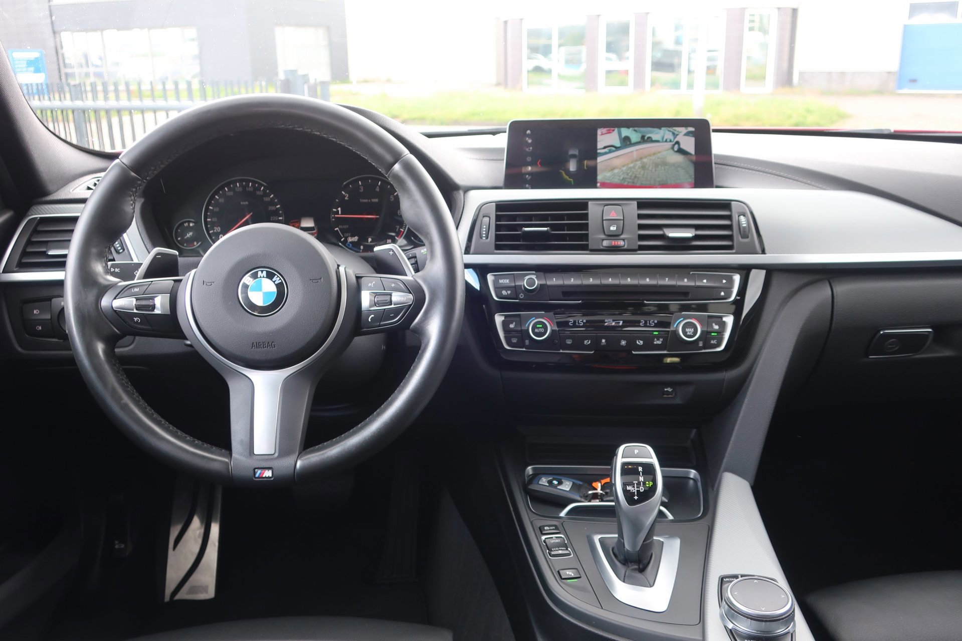 BMW 3-serie Touring 320i Edition M Sport Shadow Executive 1e (2019), foto 14