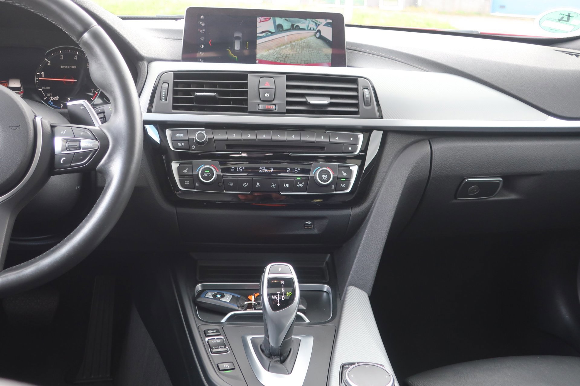 BMW 3-serie Touring 320i Edition M Sport Shadow Executive 1e (2019), foto 15