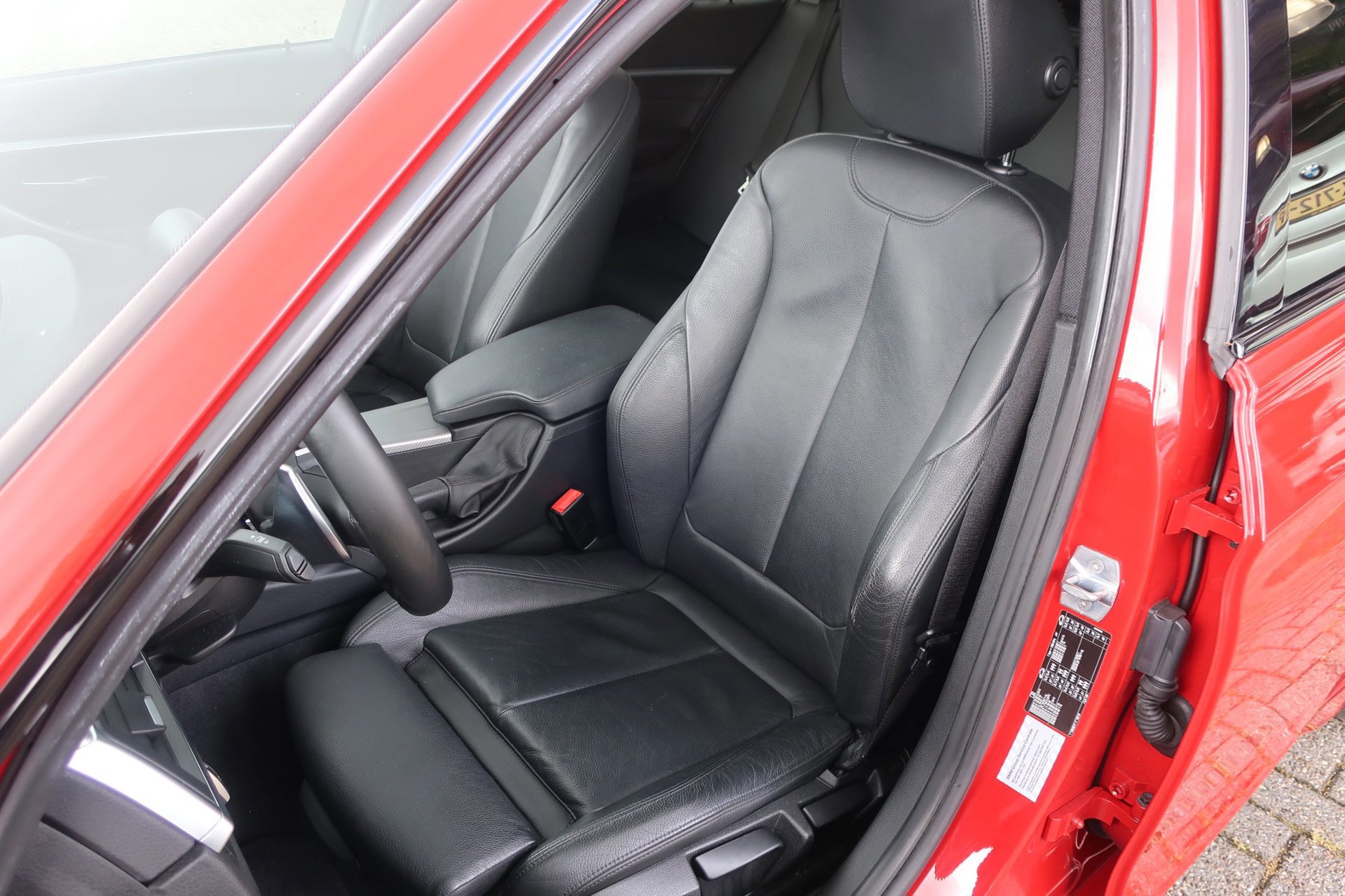 BMW 3-serie Touring 320i Edition M Sport Shadow Executive 1e (2019), foto 22