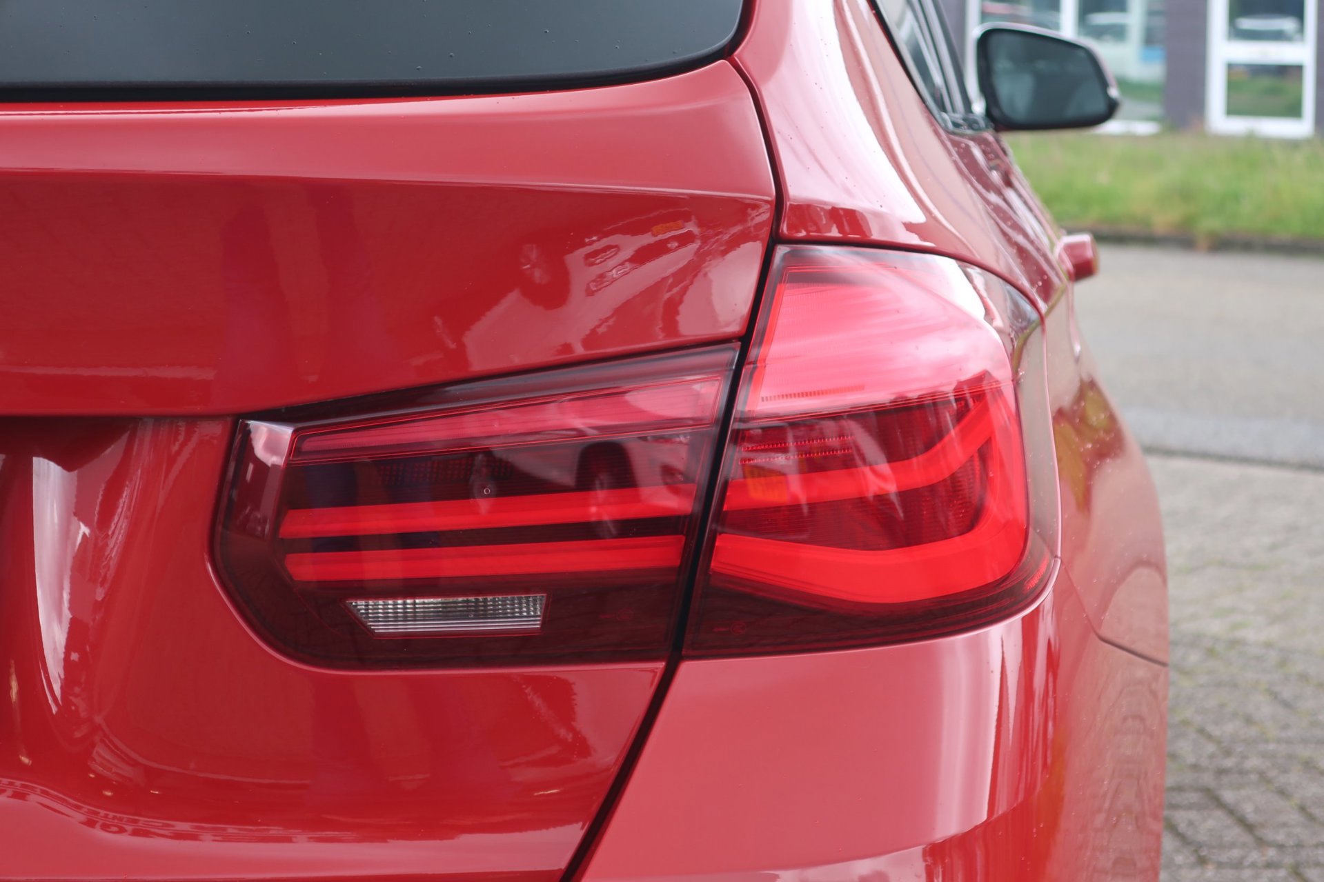 BMW 3-serie Touring 320i Edition M Sport Shadow Executive 1e (2019), foto 36